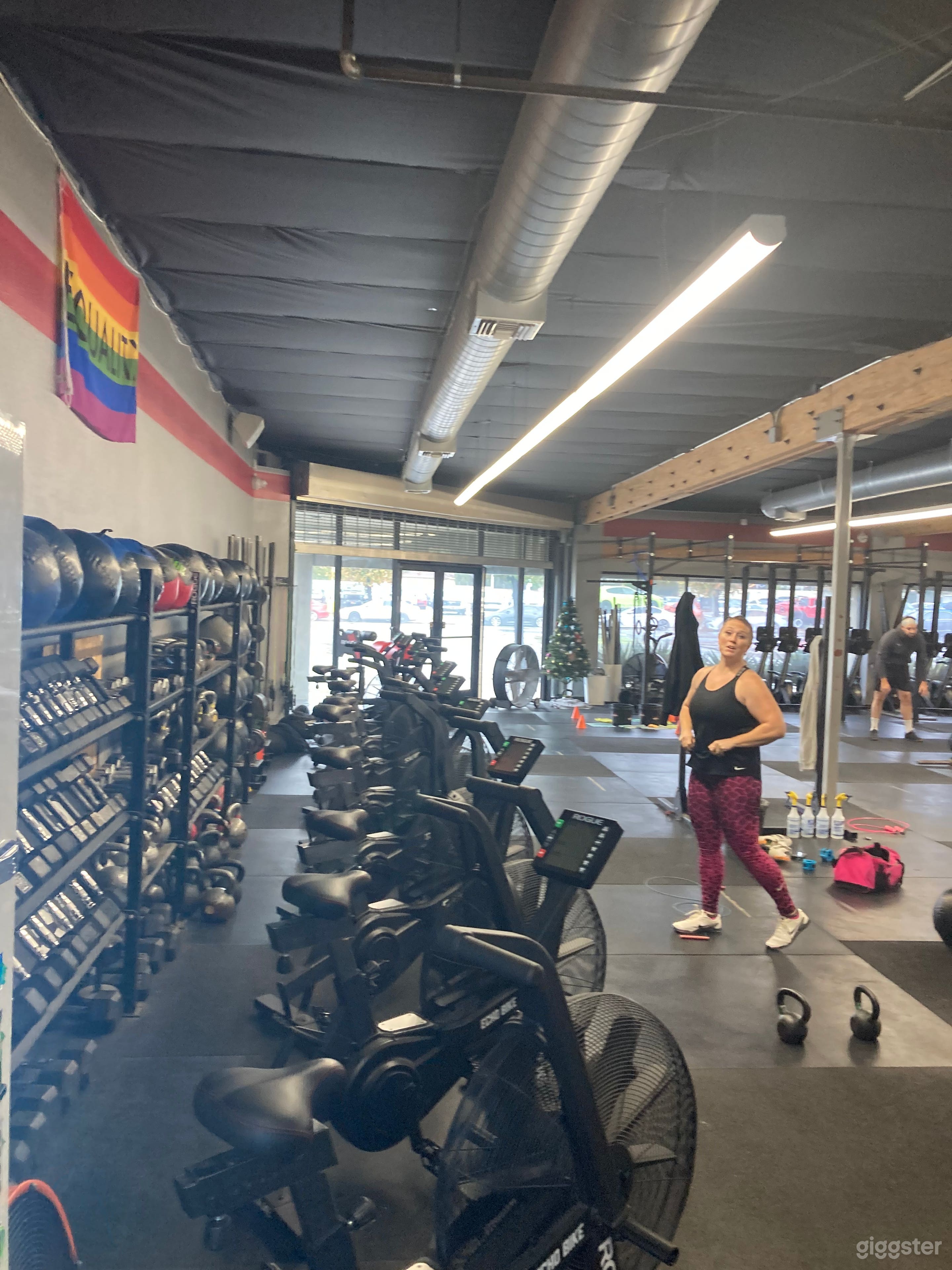 Gym with Equipment  Photo 2