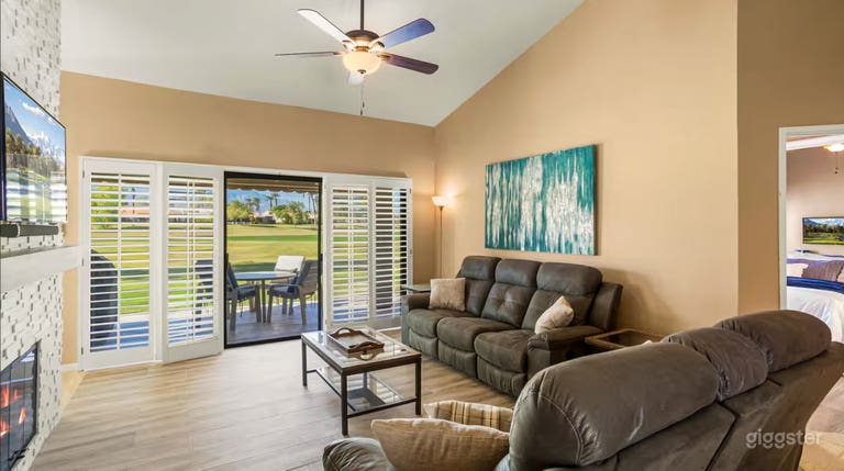  Modern 2-Bedroom Home with Pool & Garden — Film/Photo Ready 