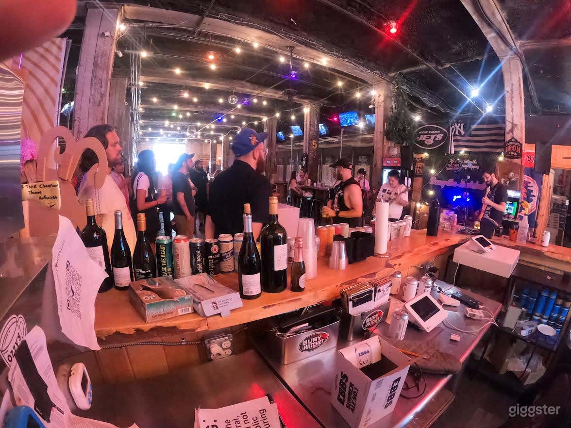 Brooklyn Axe Throwing &amp; Premium Party Space Photo 1