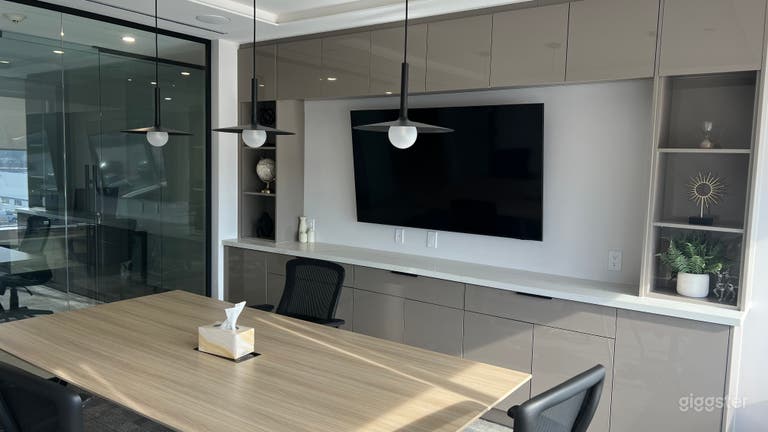  Modern Private Executive Office with City Views 