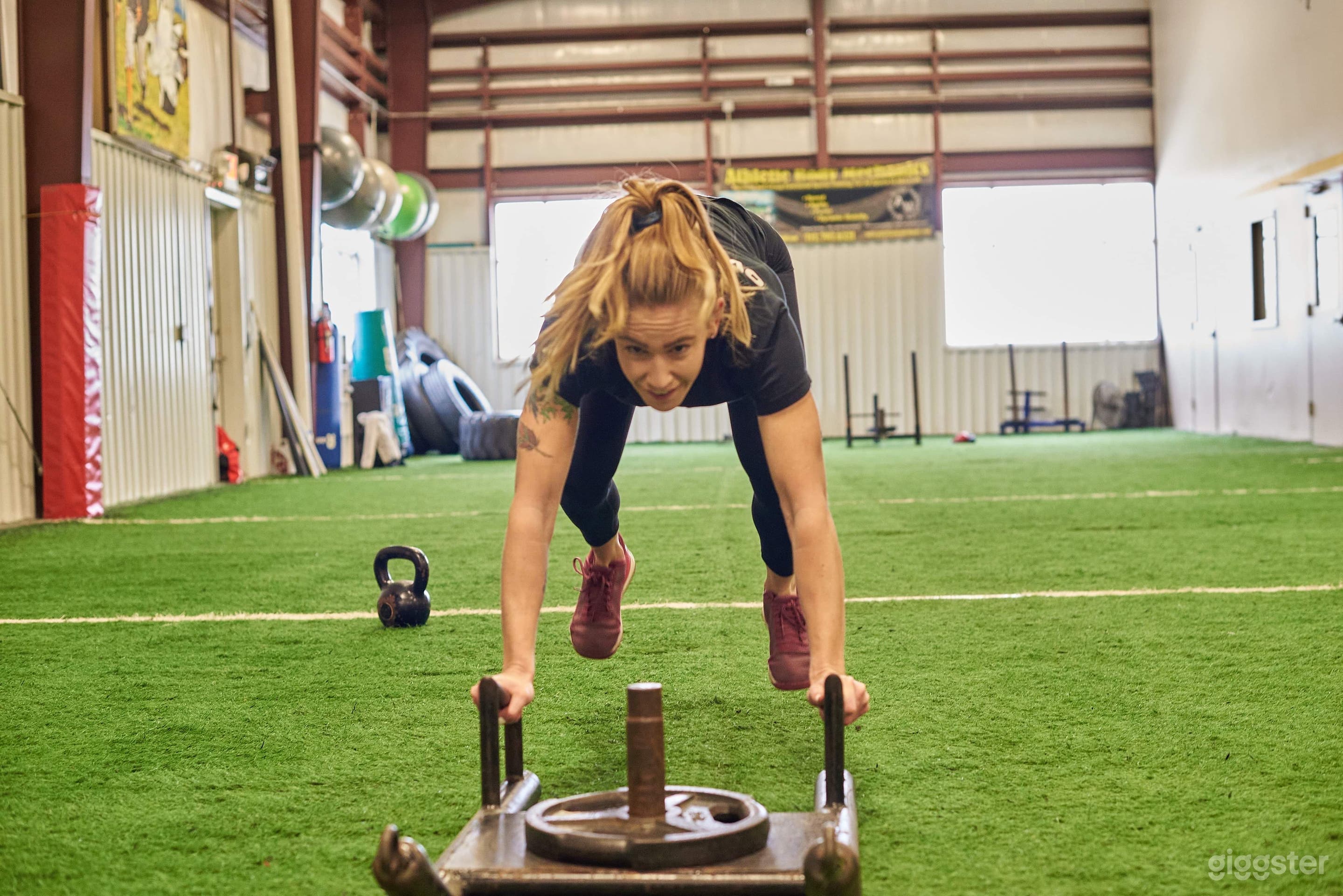 Fitness Gym for Rent Photo 3