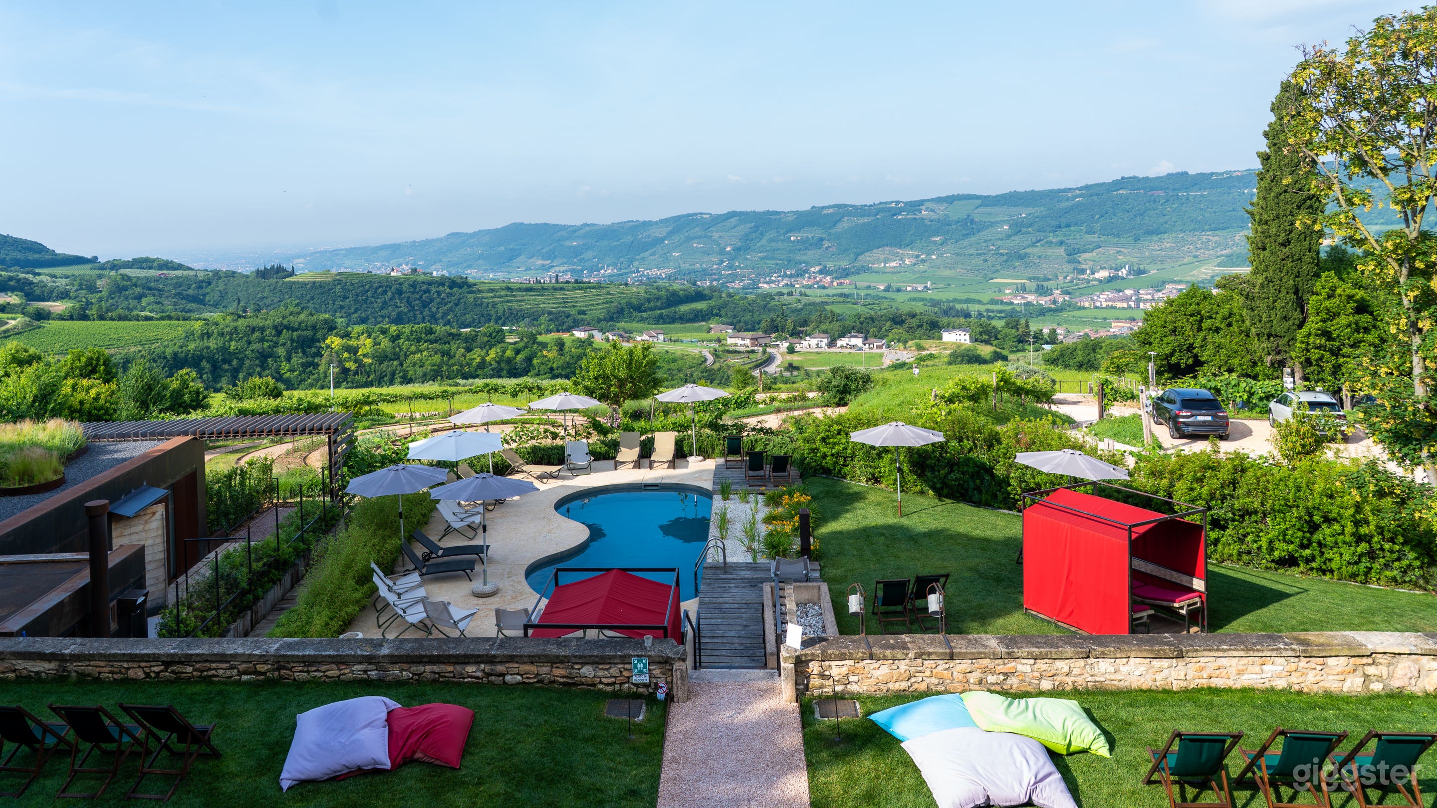 Foto di Villa di Lusso sulle Colline di Verona per Eventi, Servizi Fotografici & Prodotti 2