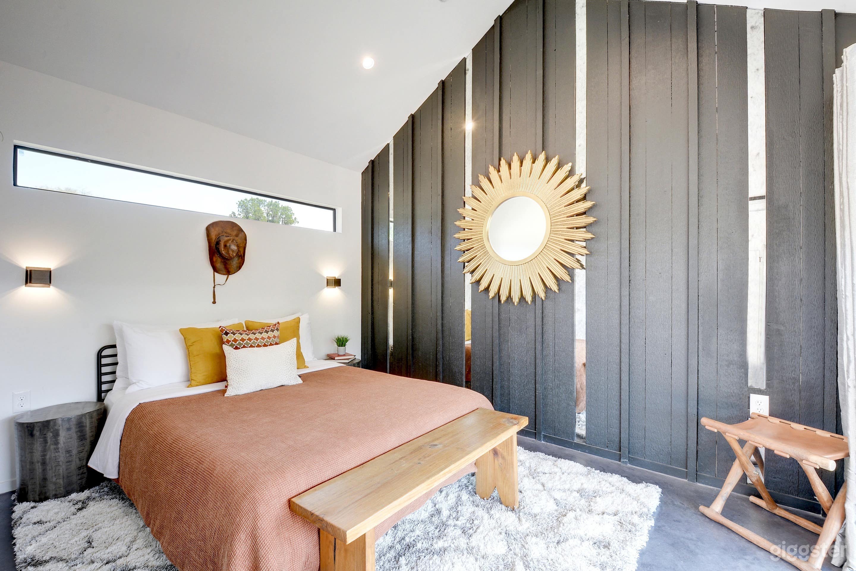 Porch House in Dripping Springs Photo 2