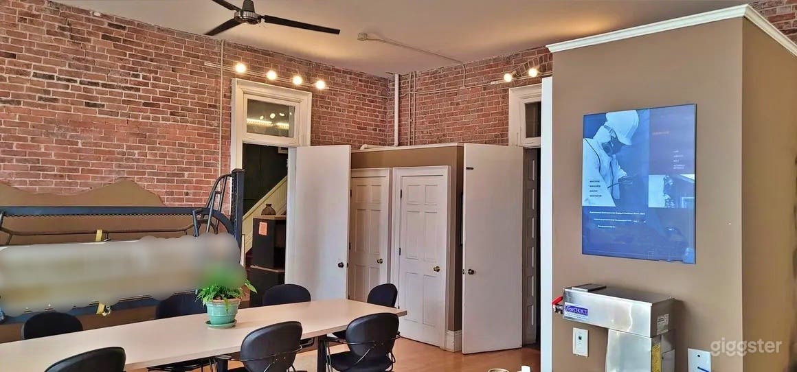 Conference Room with Kitchen in Buffalo Photo 2