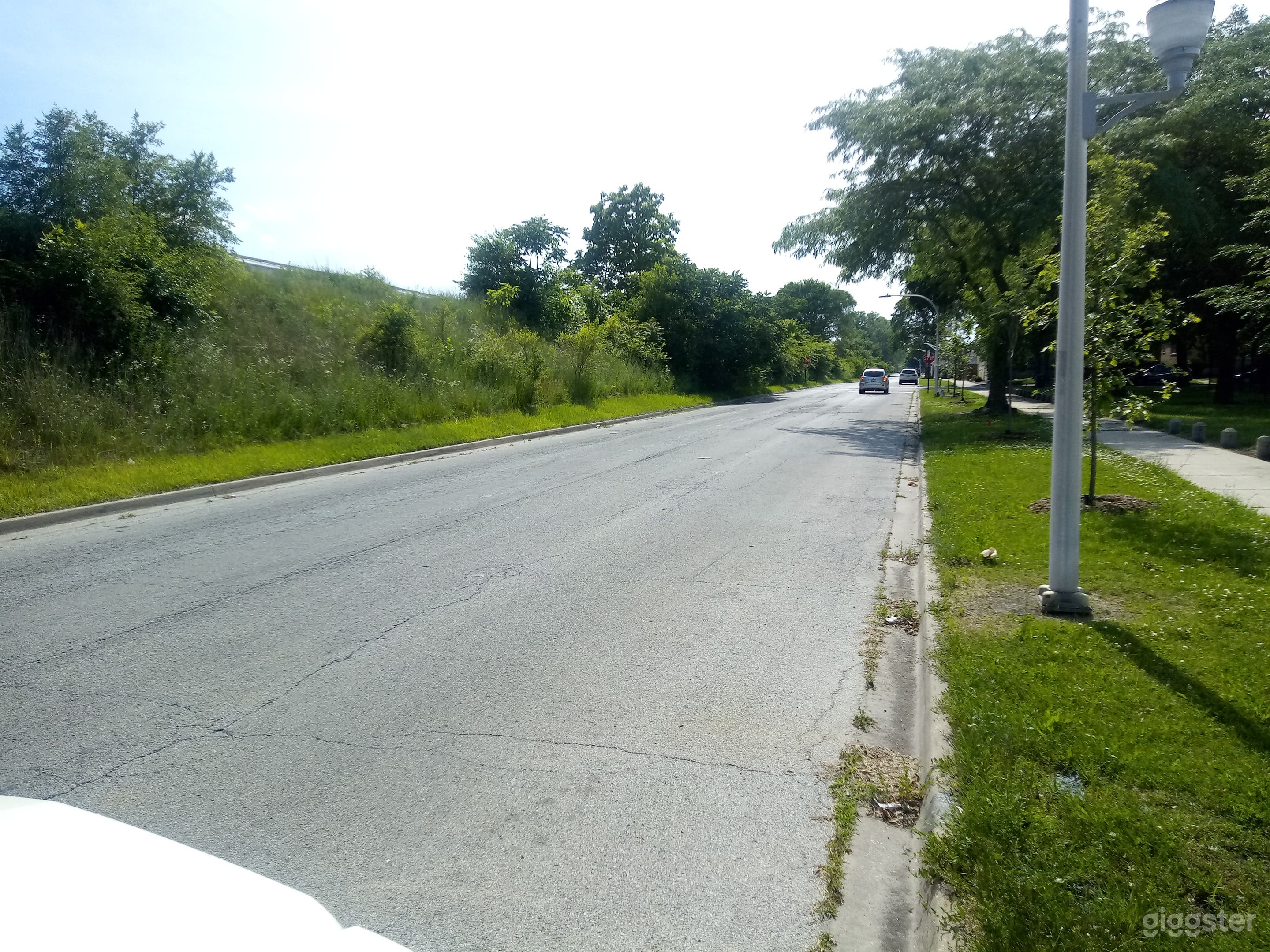 South street view of baseball field plenty of car/truck space maybe 40 or more 