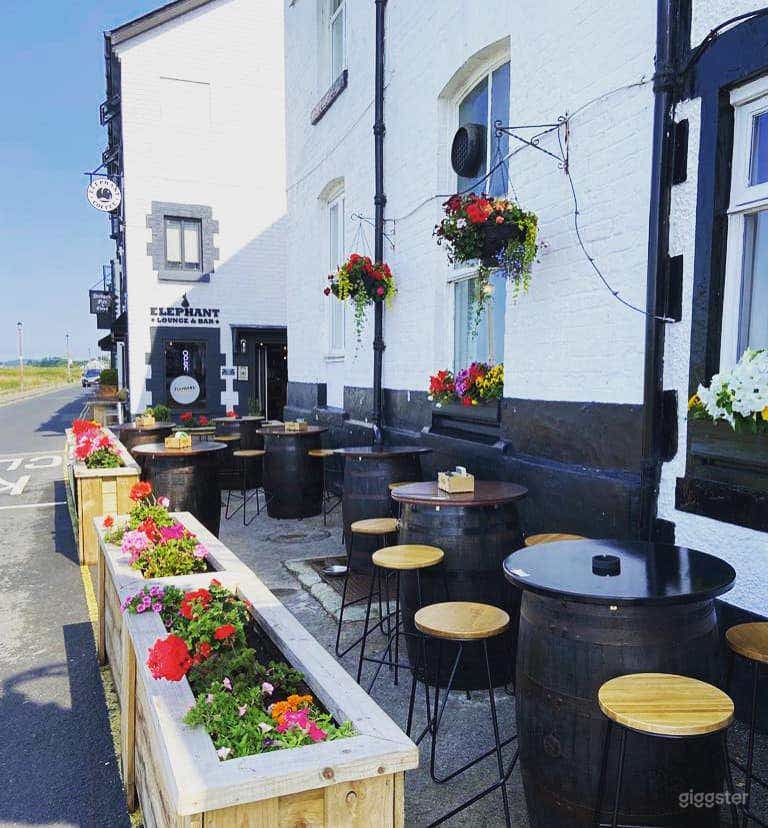 Family run Pub in the heart of Parkgate Photo 4