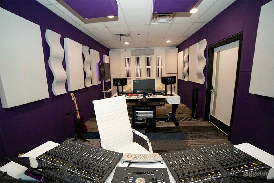 Las Vegas Recording Studio Photo 2