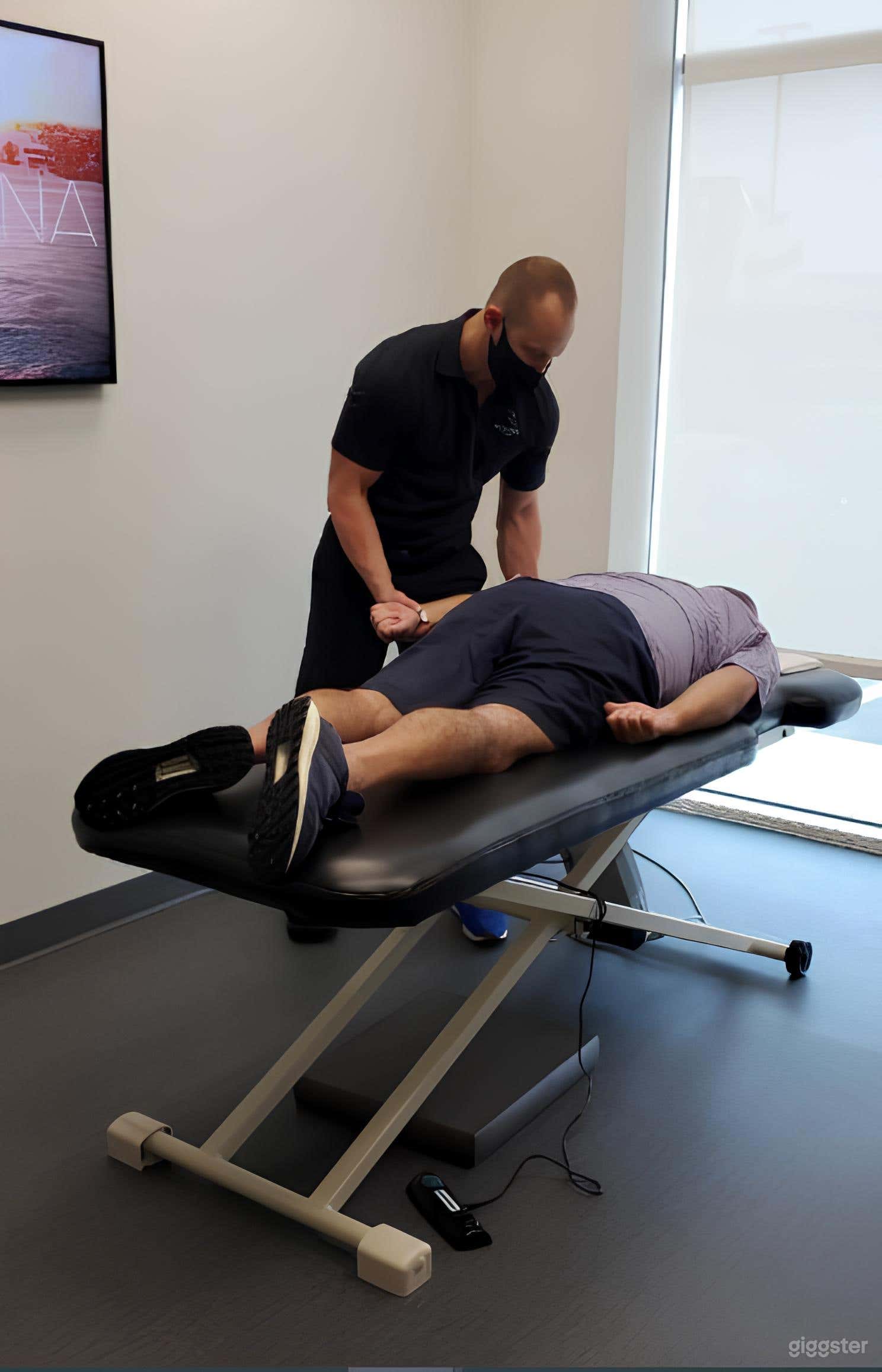 Stretching &amp; Recovery Rooms in Gym Photo 3