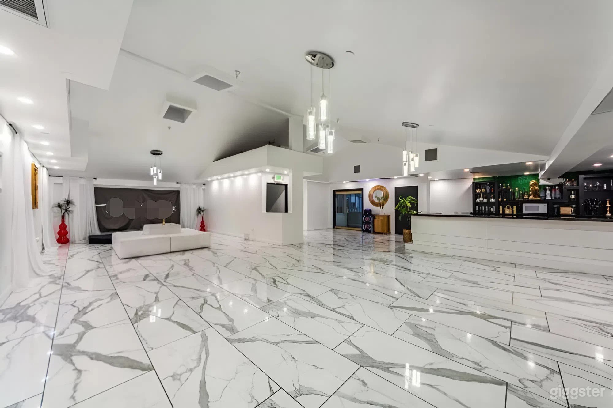 Private Luxury Penthouse Event Space with Plenty of Parking Photo 3