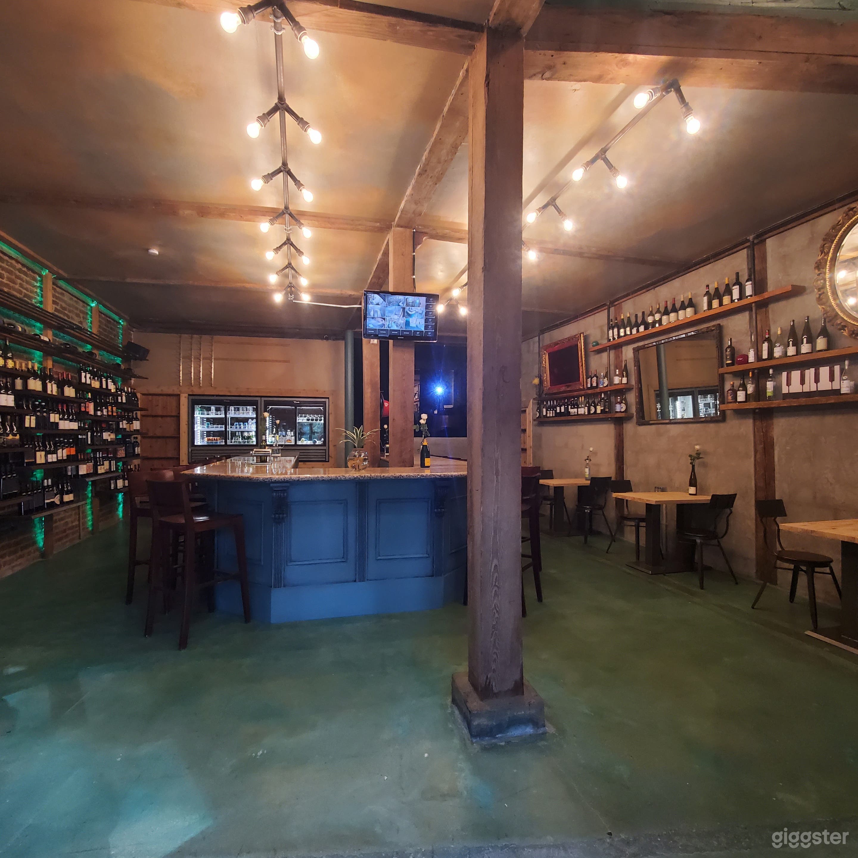 Italian Restaurant_Wine_Bar Photo 3