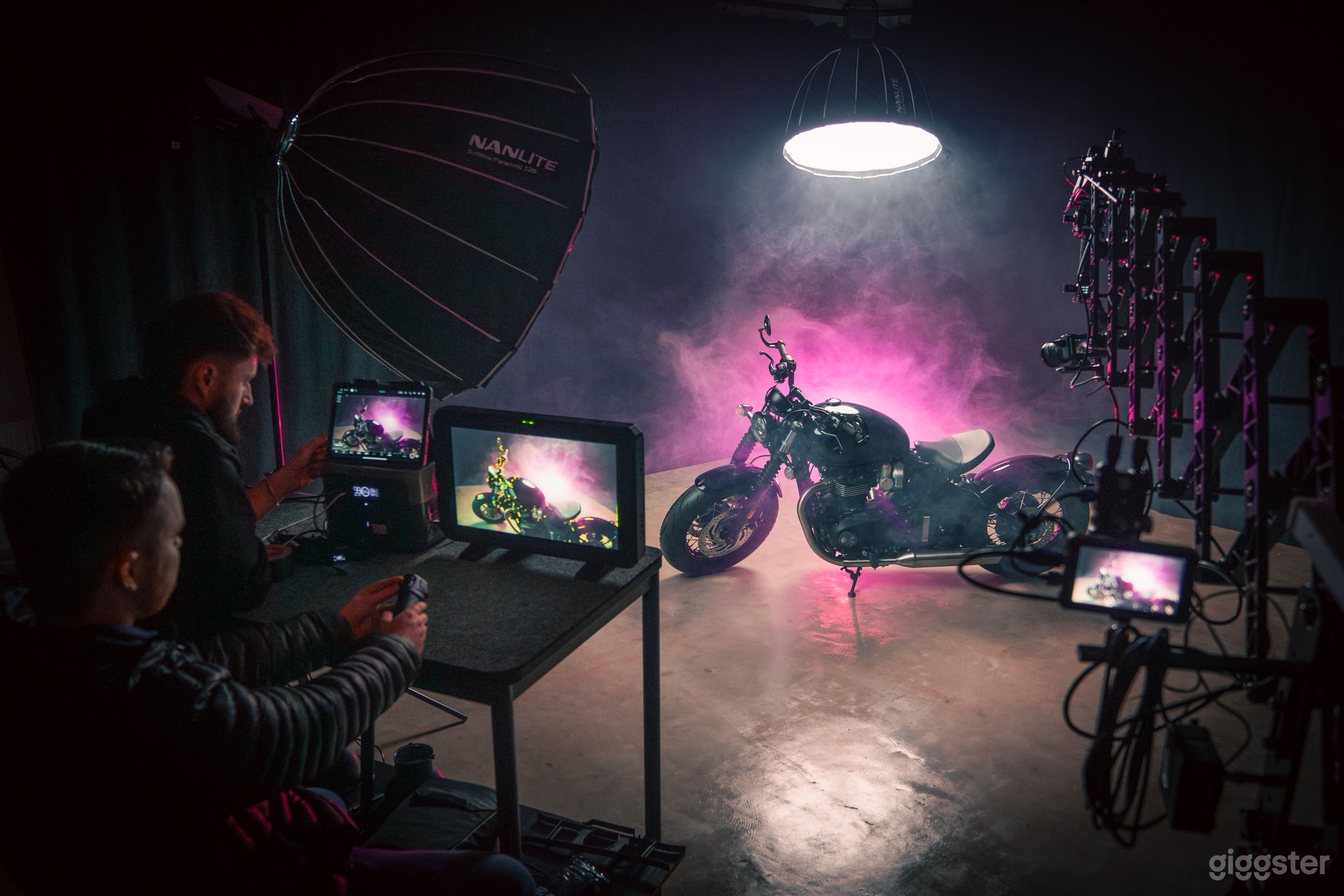 Speed Motion Video / Photography Studio Photo 1
