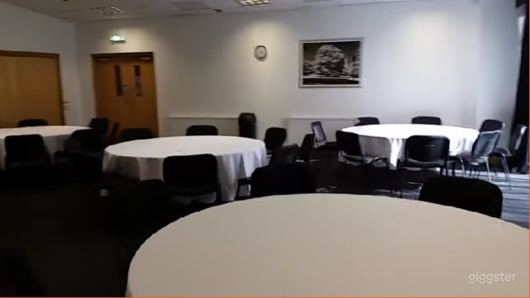 THE PENTLAND ROOM Photo 1