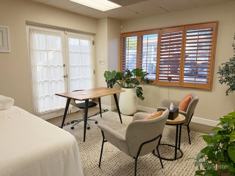  Mid-Century Modern Furnished Office 