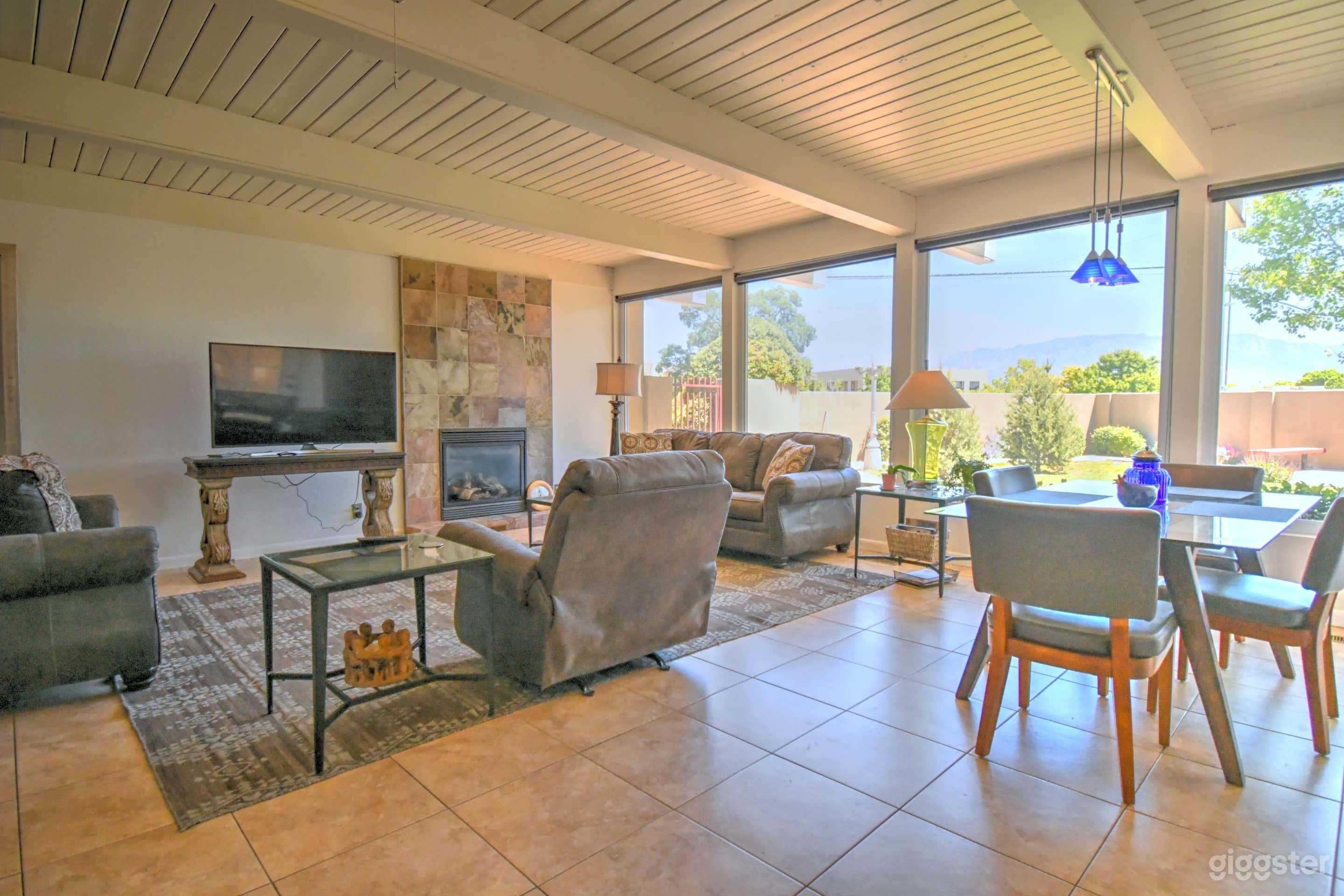 Mid-Century Modern Gem with Sandia Mountain Views Photo 2