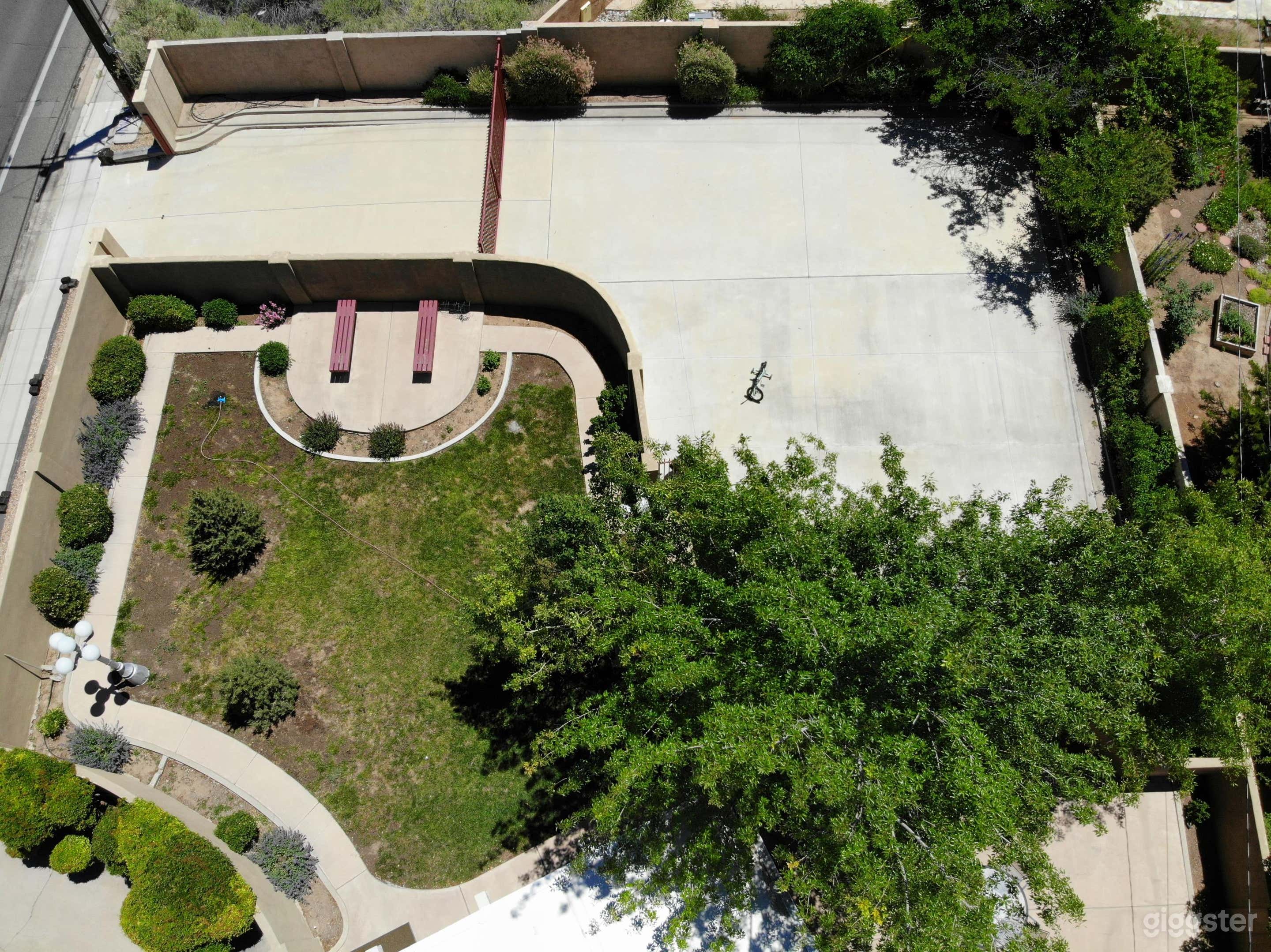 Mid-Century Modern Gem with Sandia Mountain Views Photo 3