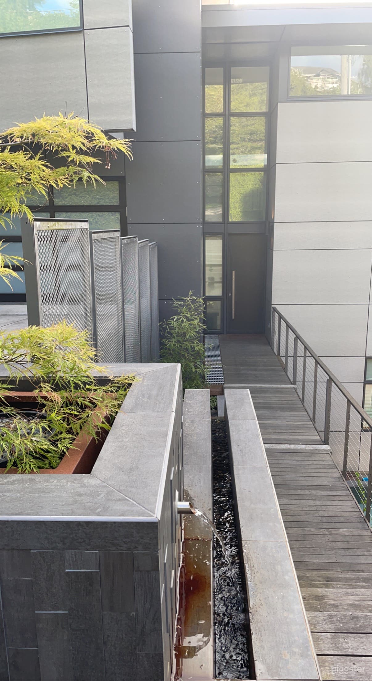 Modern Seattle Home with Stunning Sunset Ocean view Photo 3