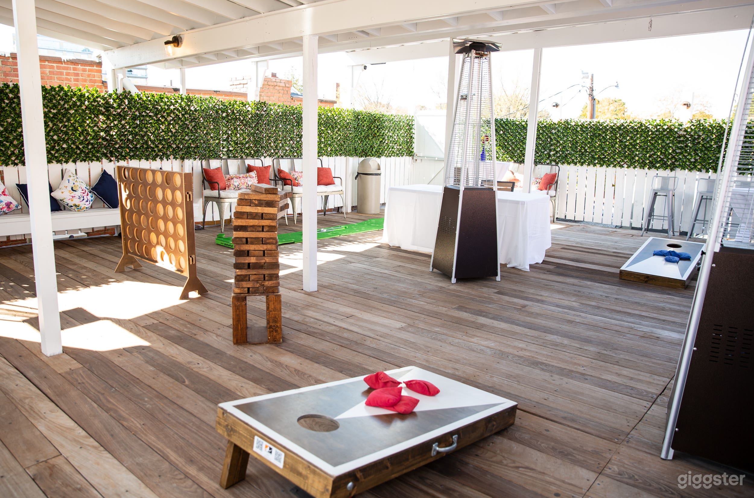 Elegant &amp; Classy Event Venue (Buyout) Photo 4