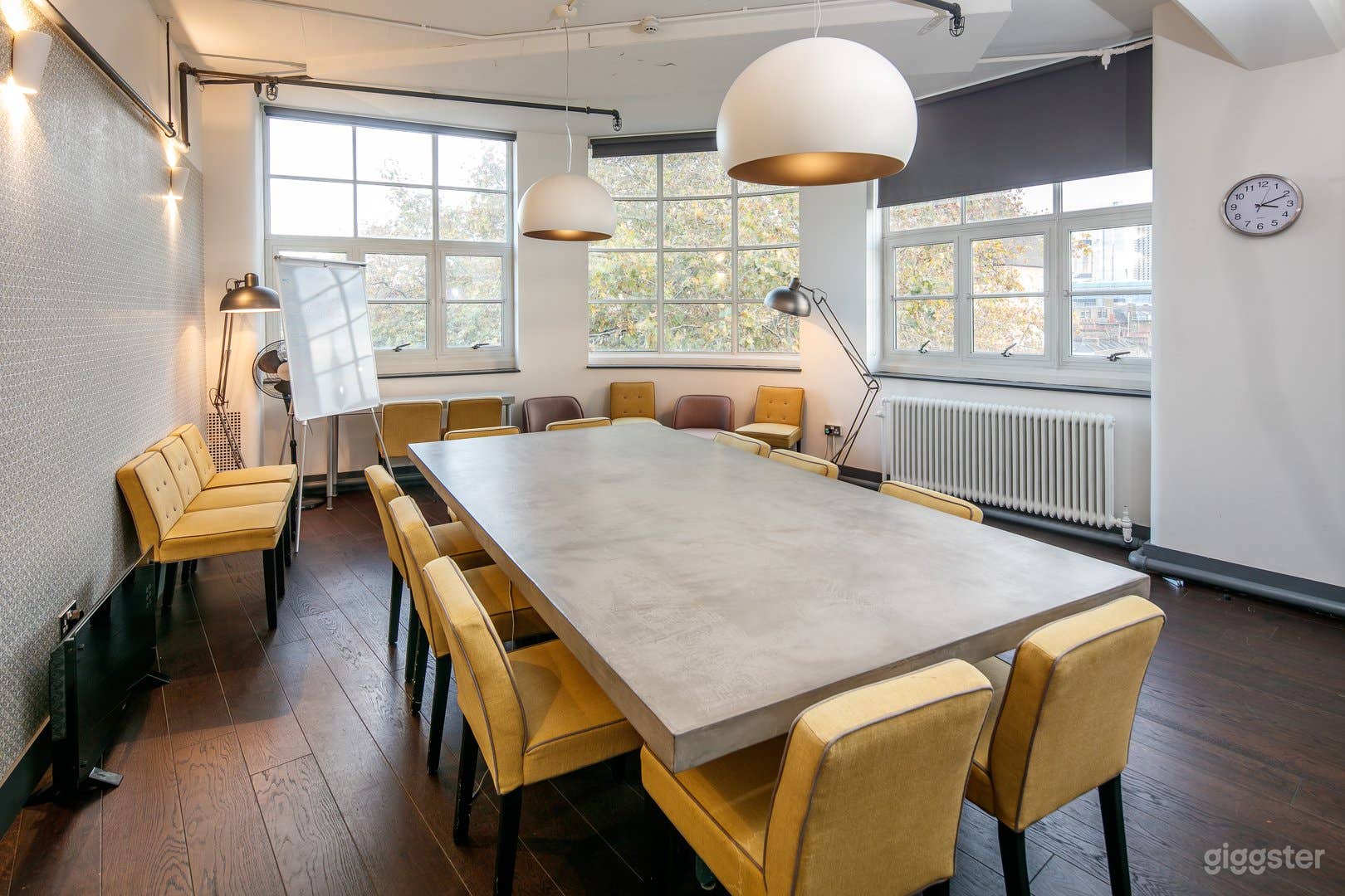 Board Room with full VC facilities in London Photo 1