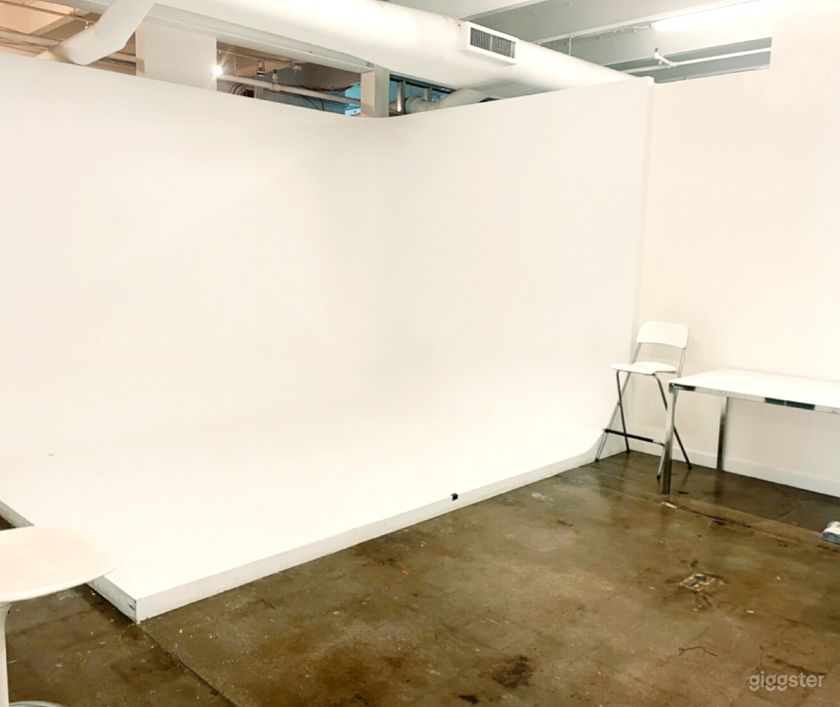 Photography Studio Photo 2