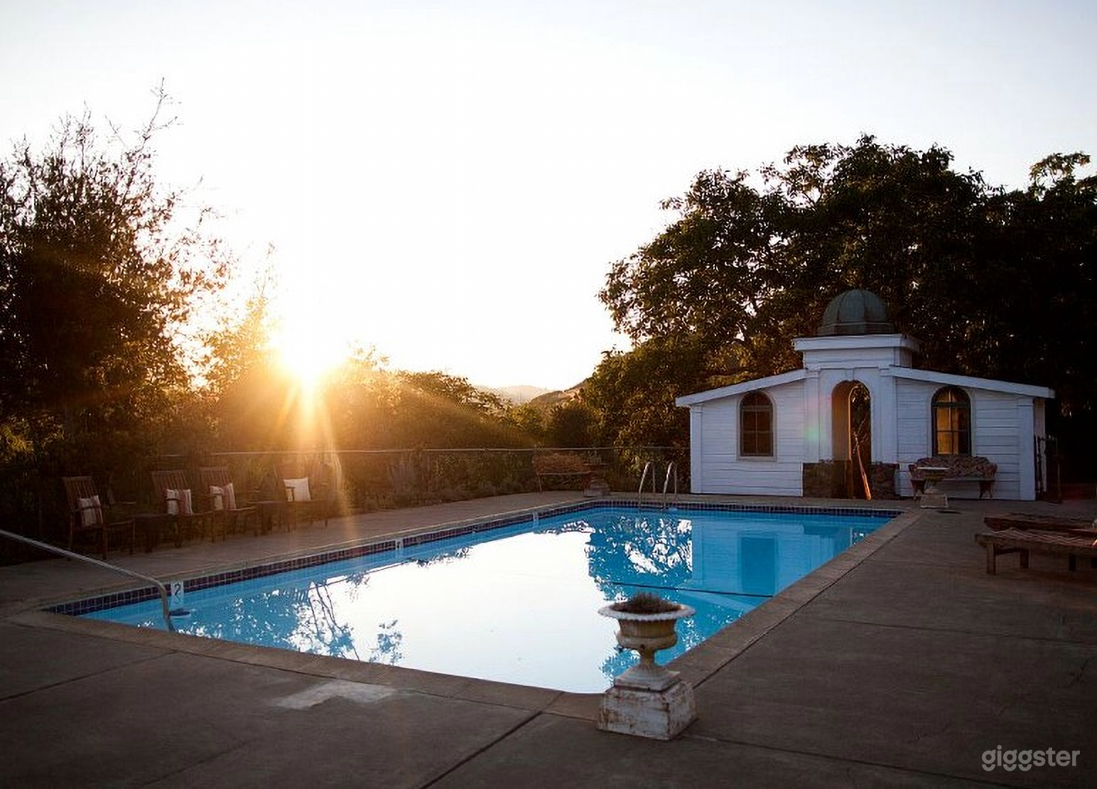 The Mediterranean Poolside for Events Photo 3