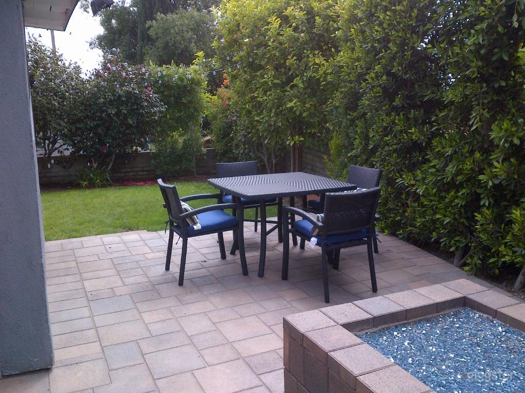 Modern Single Story Home in Altadena  Photo 2