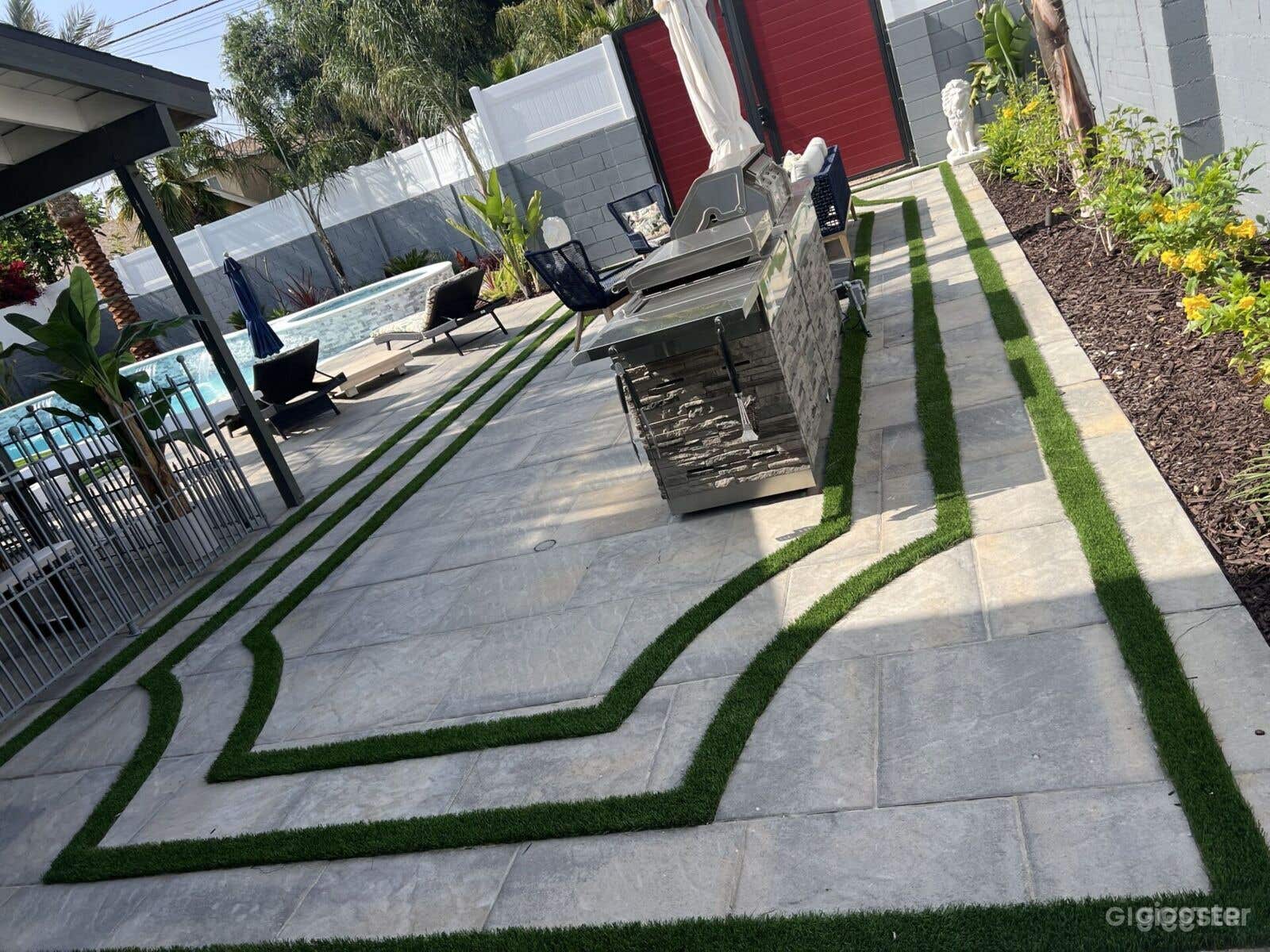 New Luxury Tropical Oasis w/ Heated Pool & Spa Photo 4