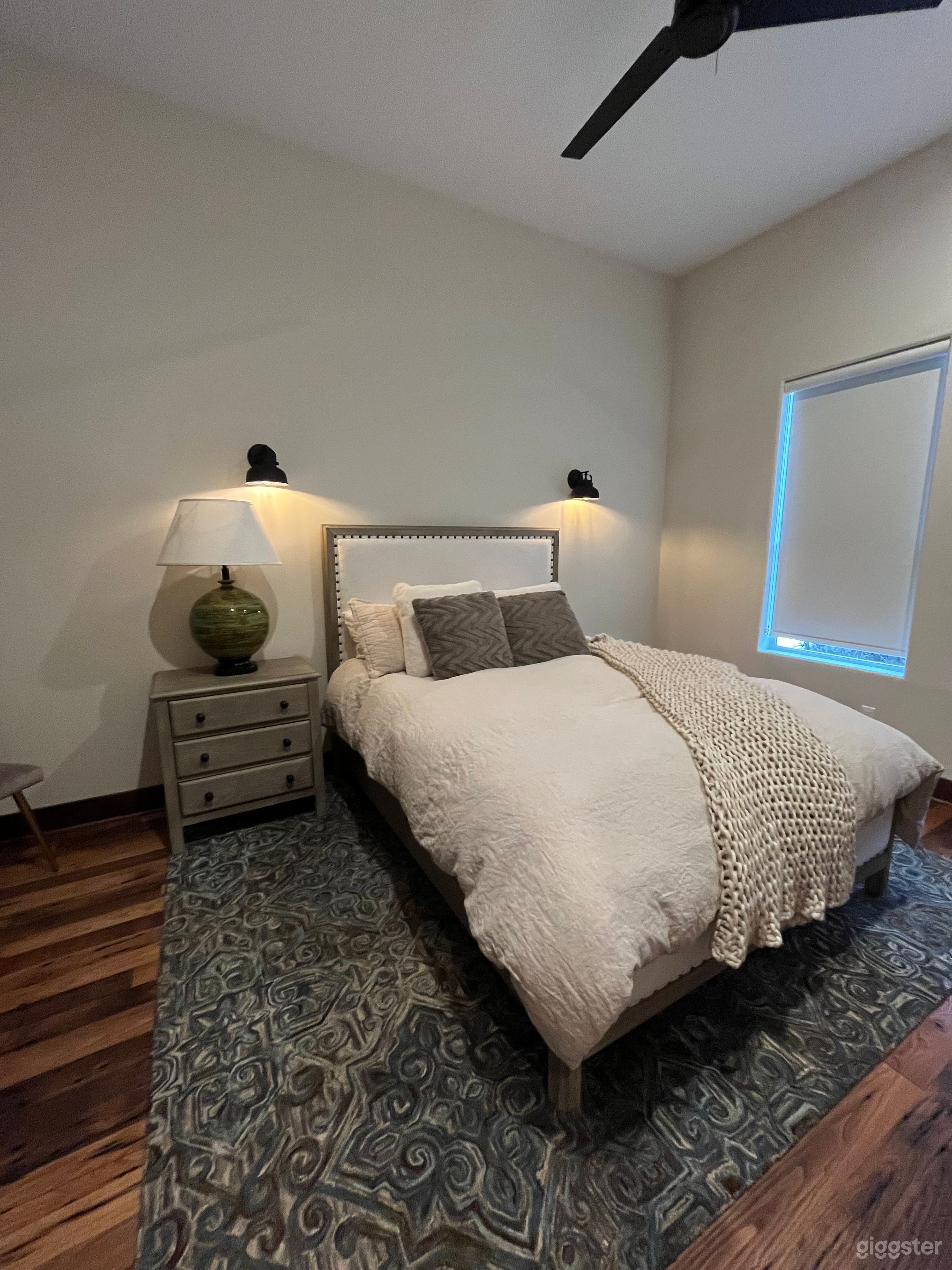 Guest room 2.  Simple and beautiful. 