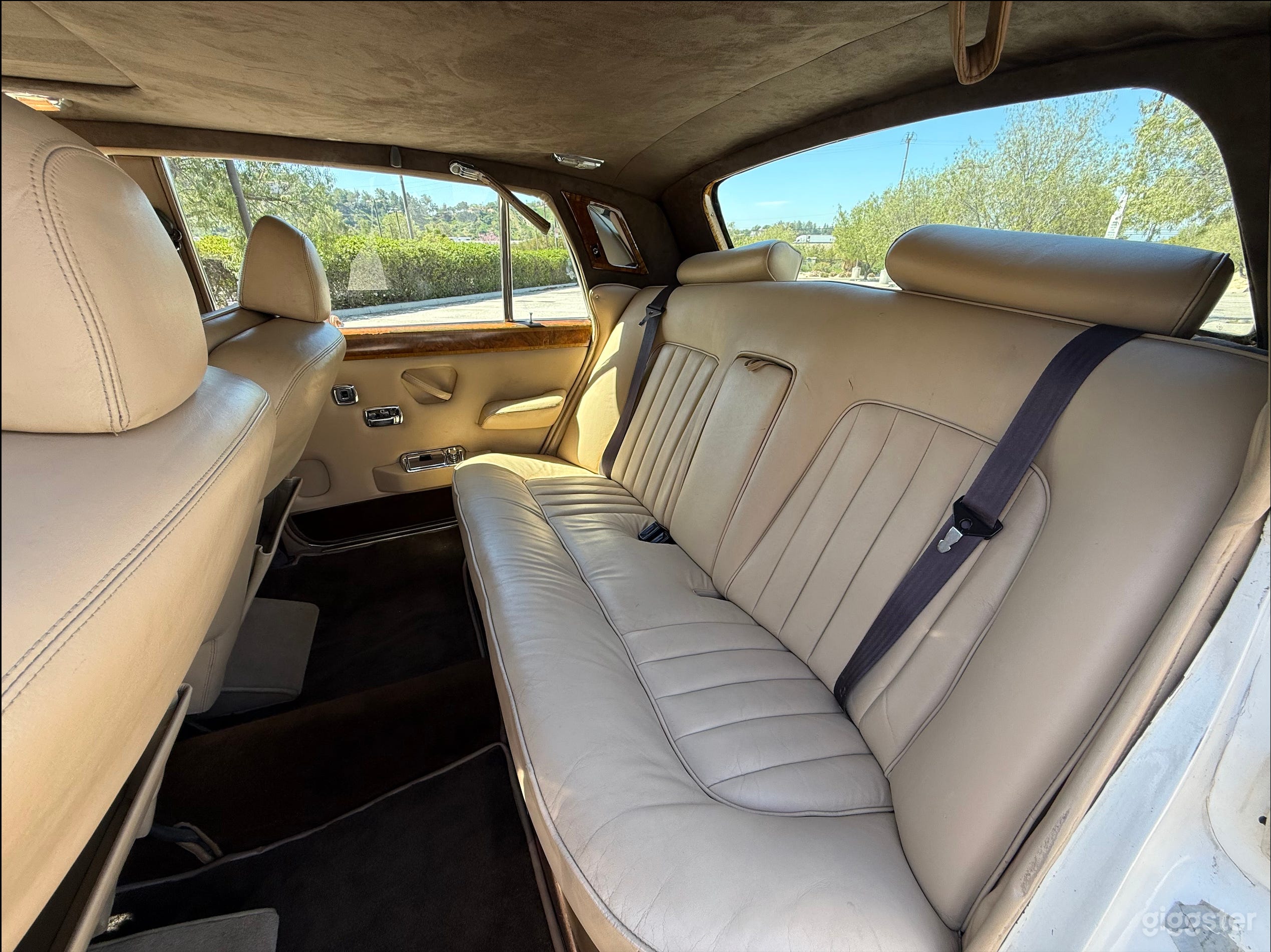 Classic 1976 Rolls Royce Silver Shadow LWB Photo 4