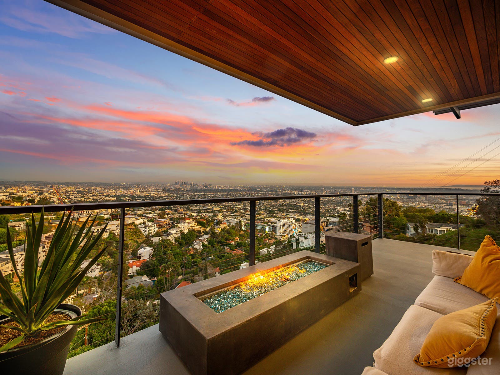 Ethereal Sunset Plaza Estate w/ World-Class Views Photo 2