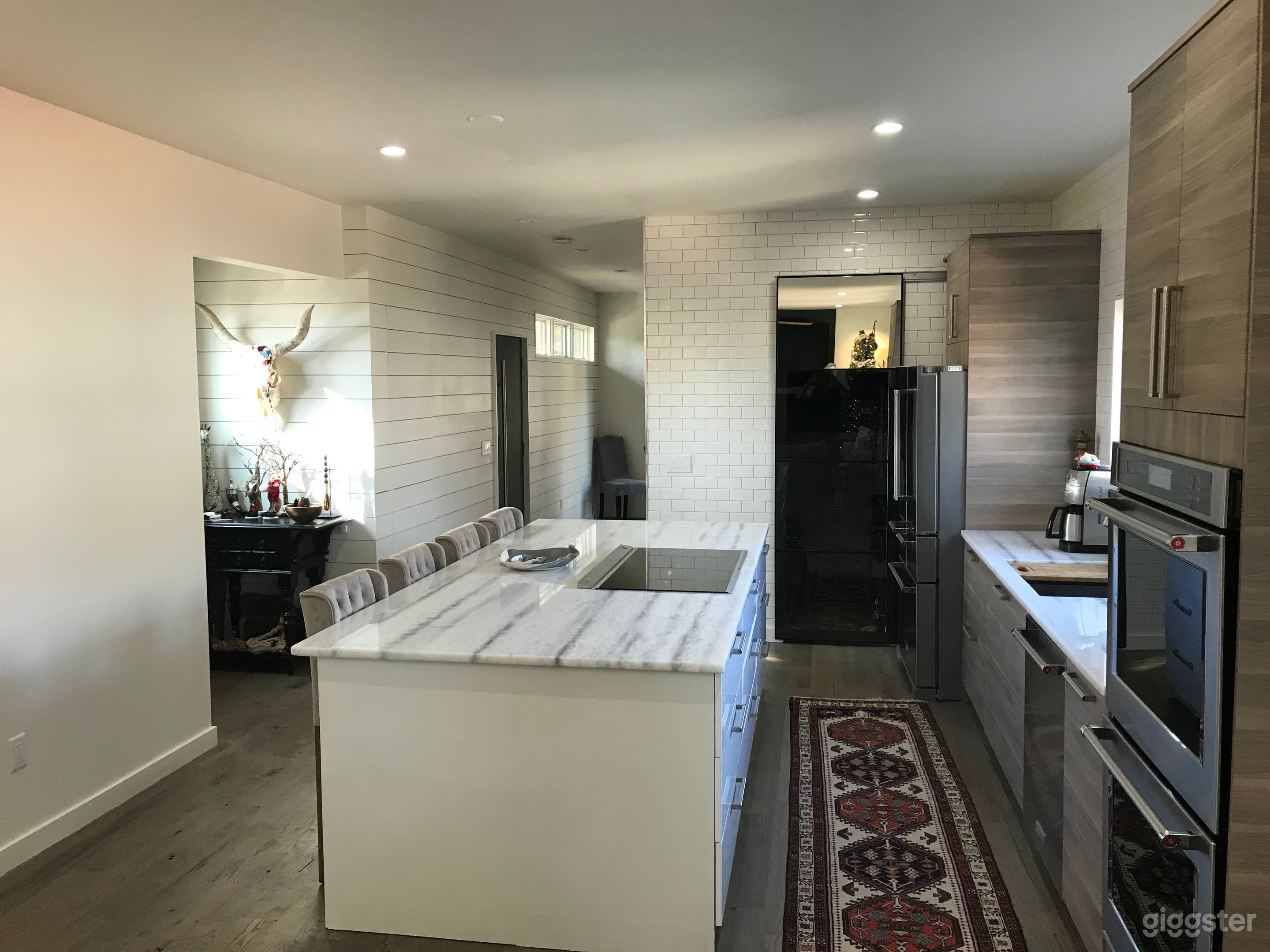 Kitchen has tons of natural light from both sides
