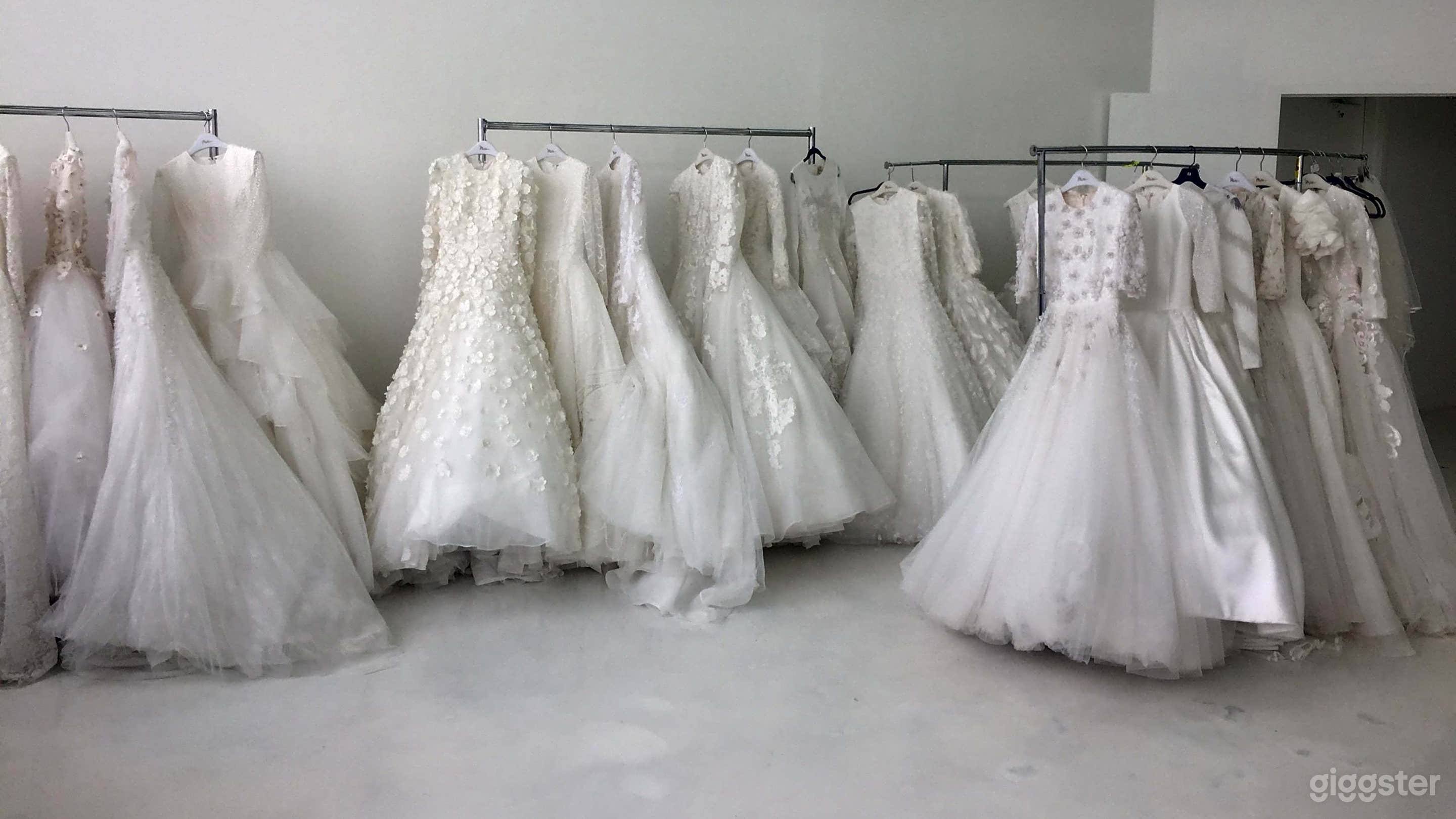 Stylish Light-filled photo studio with EQ Photo 4