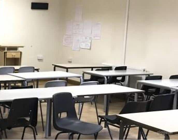 Downstairs Function Hall 1 in Manchester Photo 4