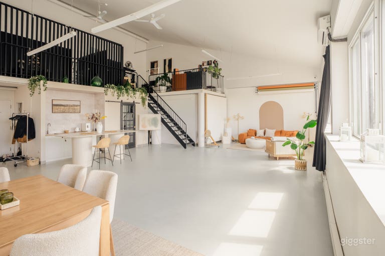  Design loft & creative photo studio in MTL plateau 