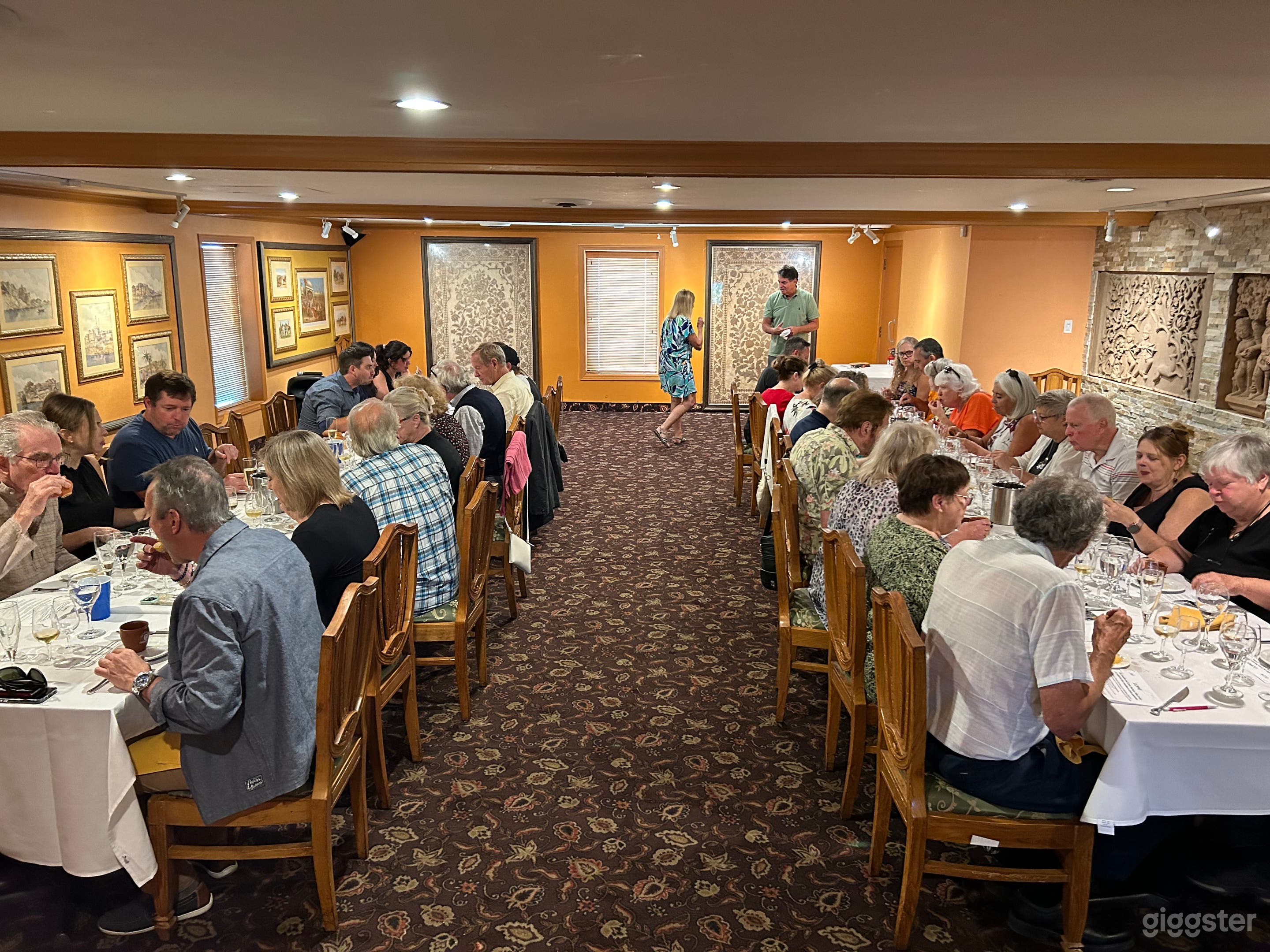 Elegant Indian Restaurant in Ottawa Photo 3