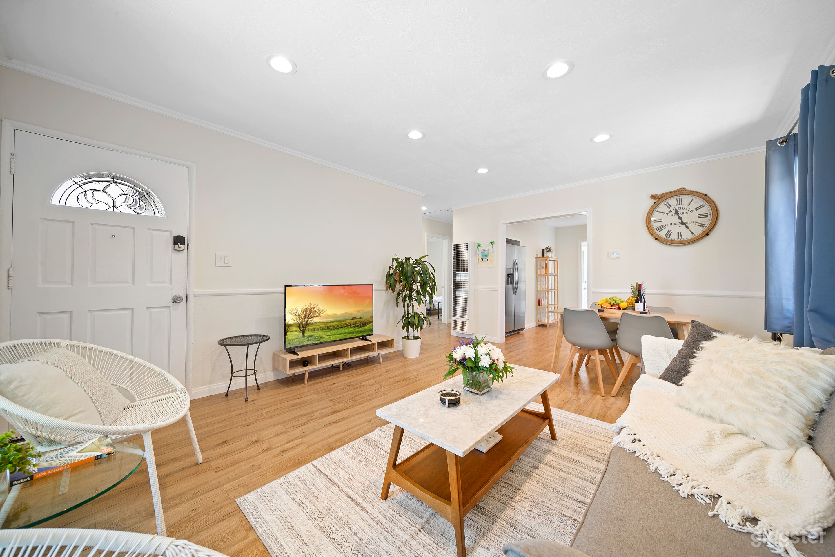 Tiny Renovated Home  Photo 4