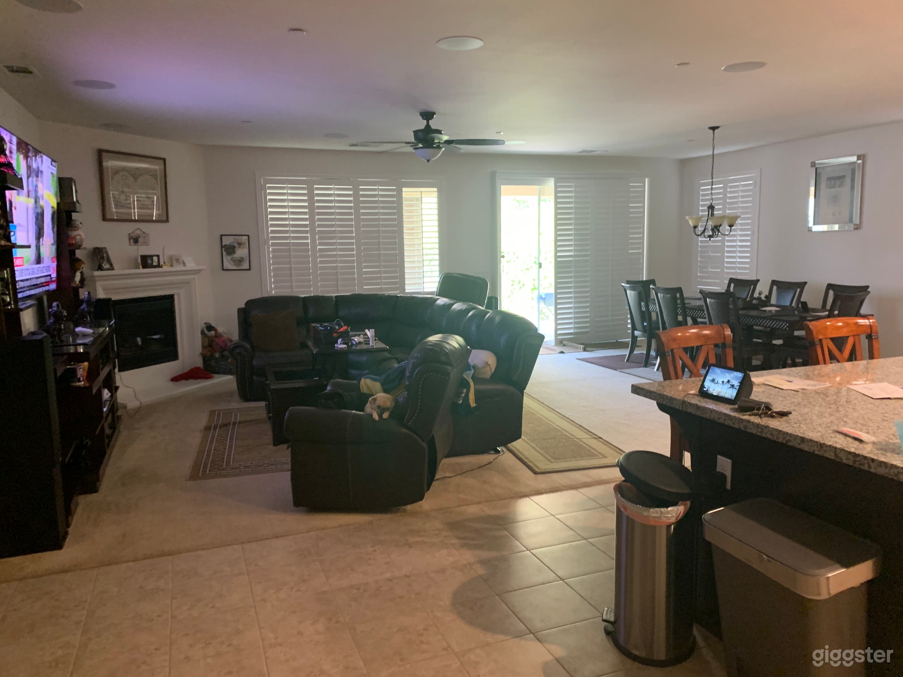 New Large House in the hills, with a mountain view Photo 4