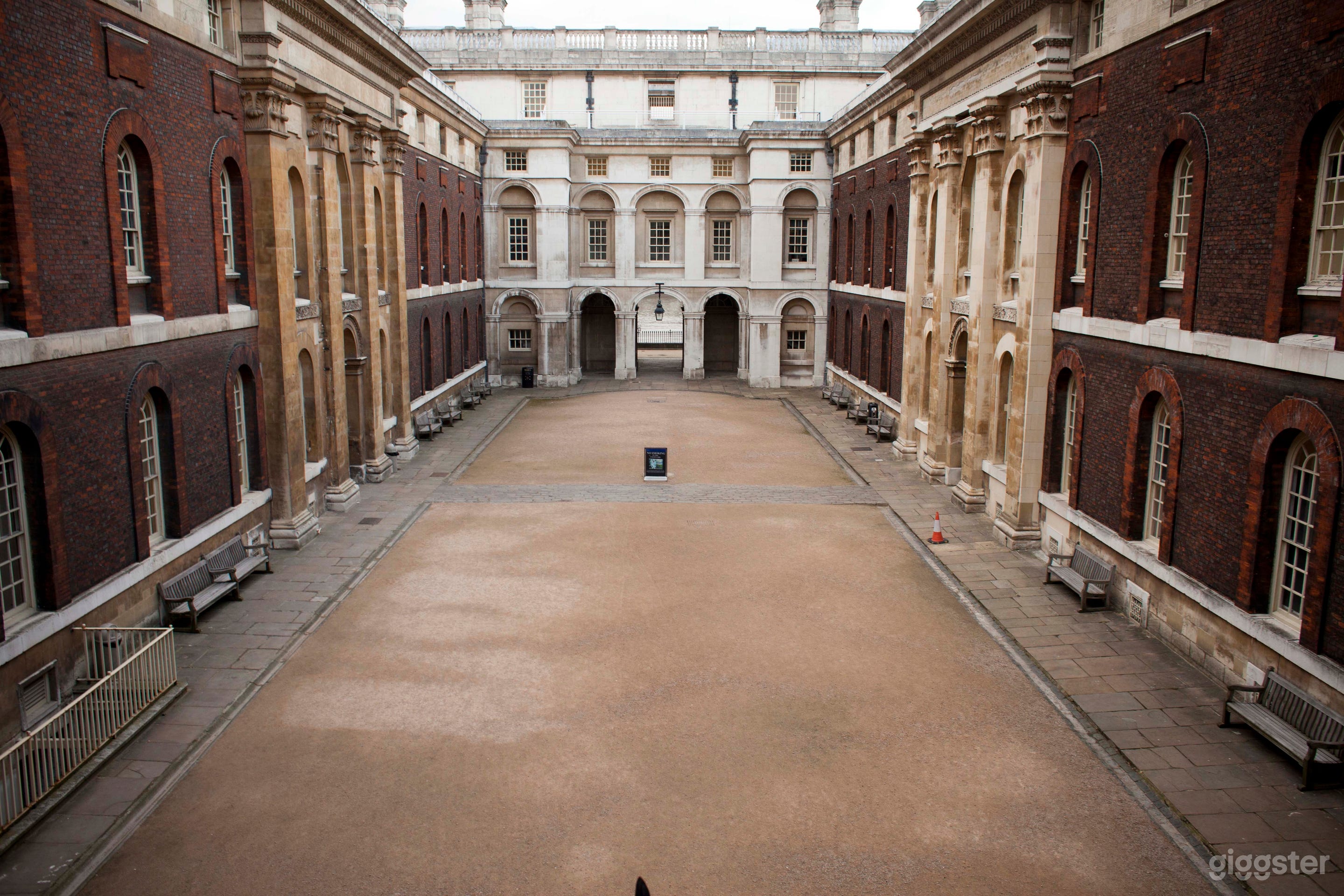 Queen Anne Courtyard