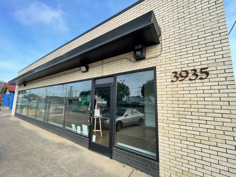  3,000 Sqft Downtown Dallas Natural Light Studio 