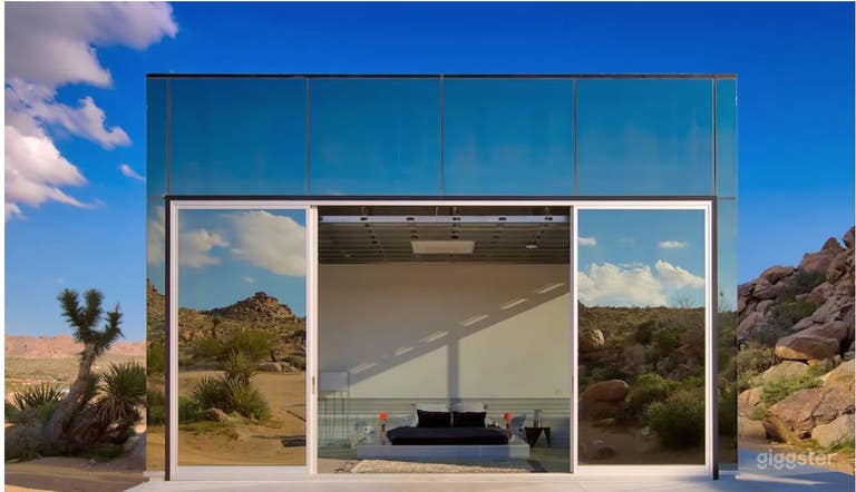  Outdoor Architectural Wonder Great For Filming 