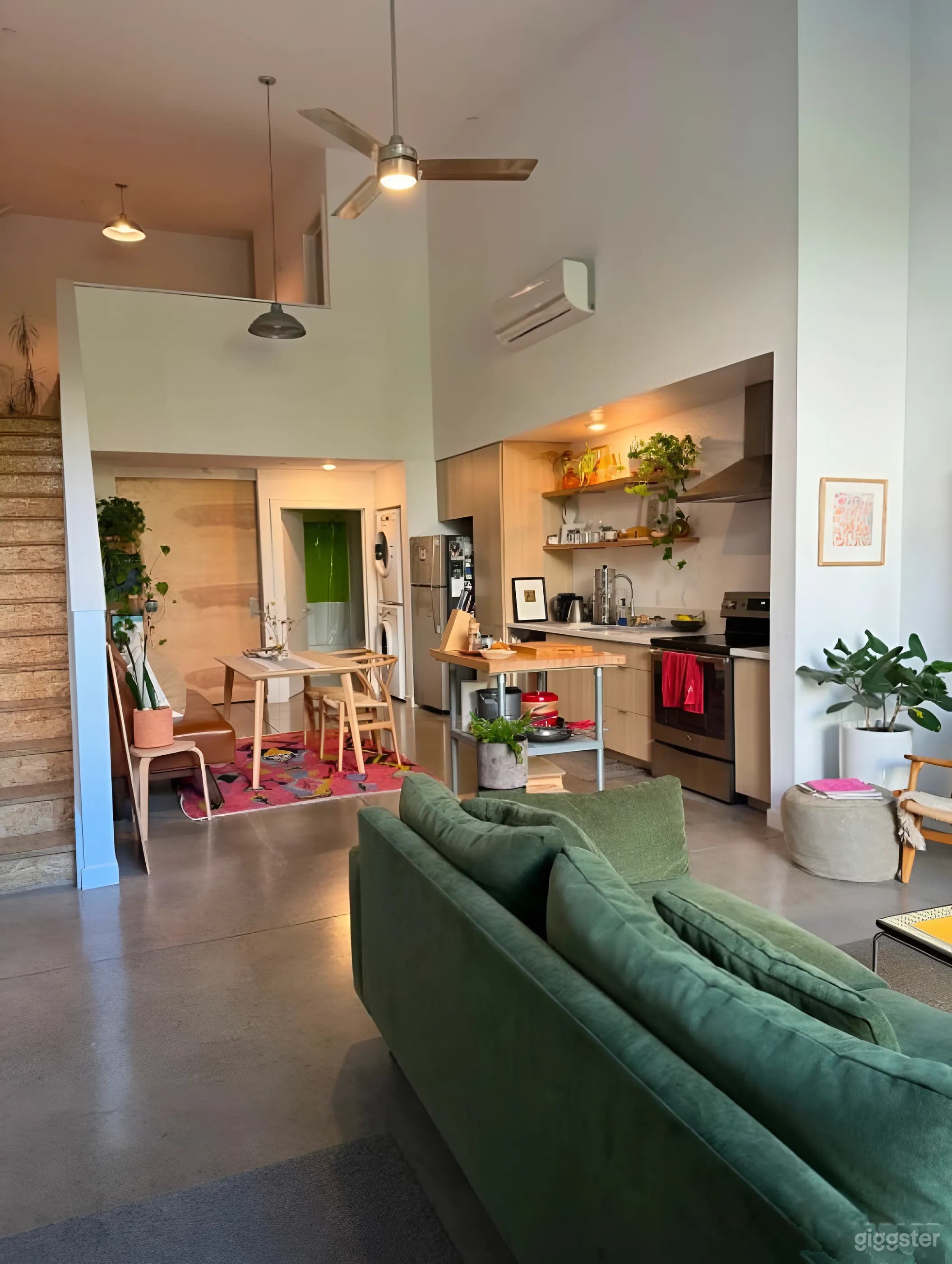 Stunning Oakland Loft in Temescal – Perfect for Gatherings &amp; Events Photo 3