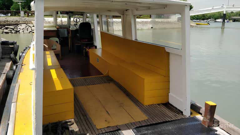  Jetty Boat Rental with Boat Captain 