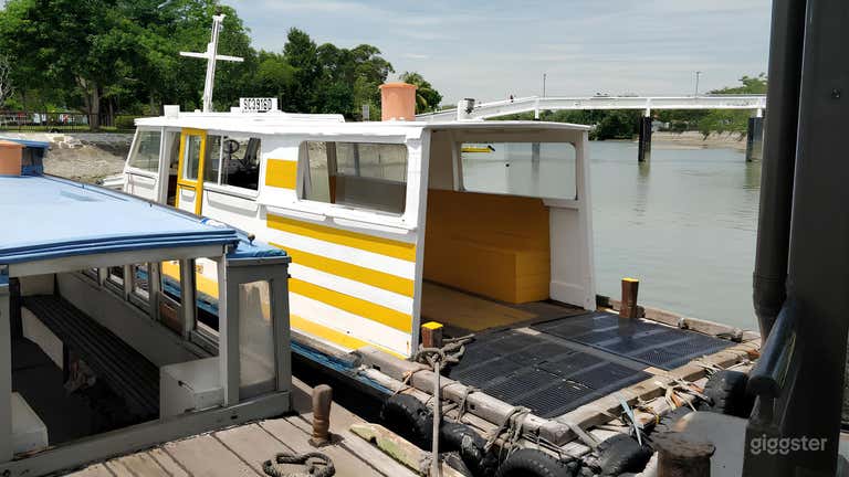  Jetty Boat Rental with Boat Captain 