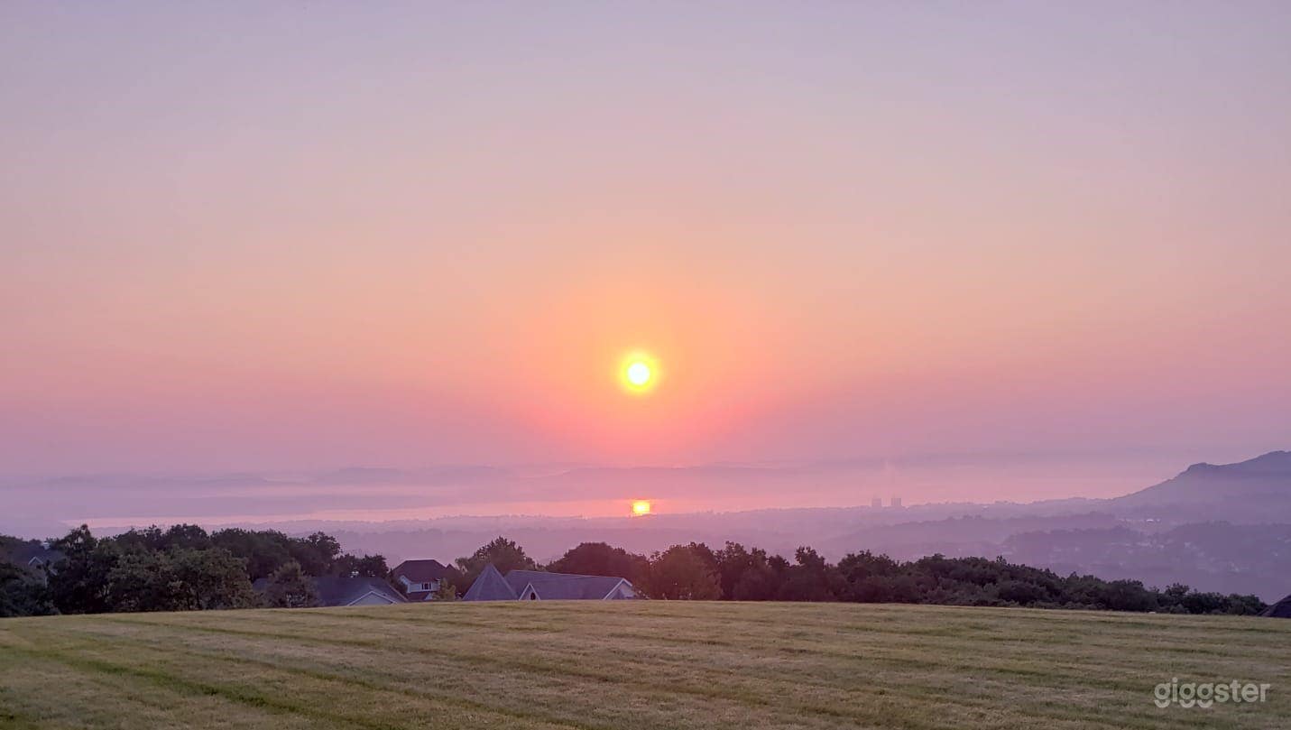 Sunrise on the Hudson
