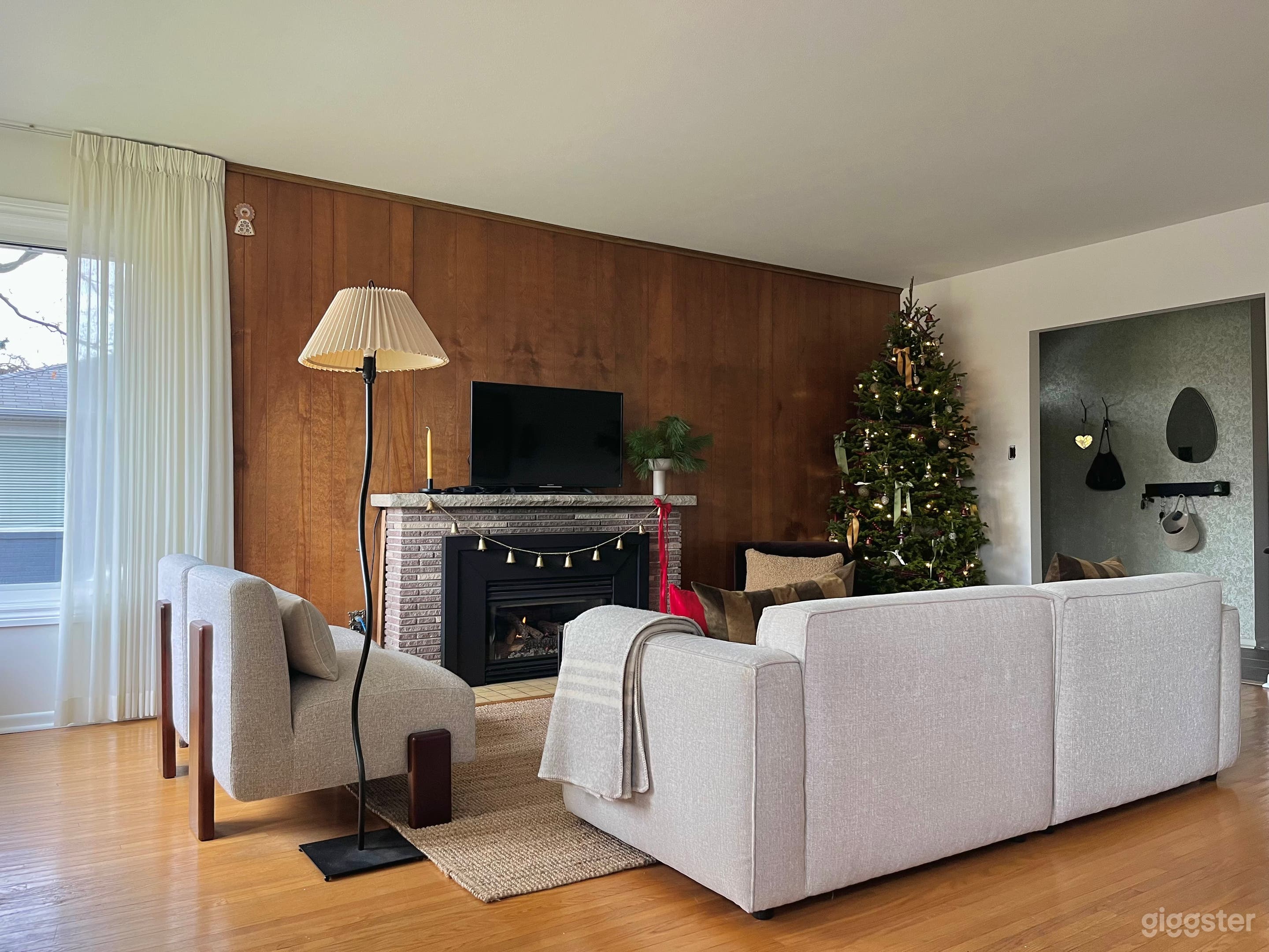 Cozy Bungalow | Original Character & Modern Charm Photo 1