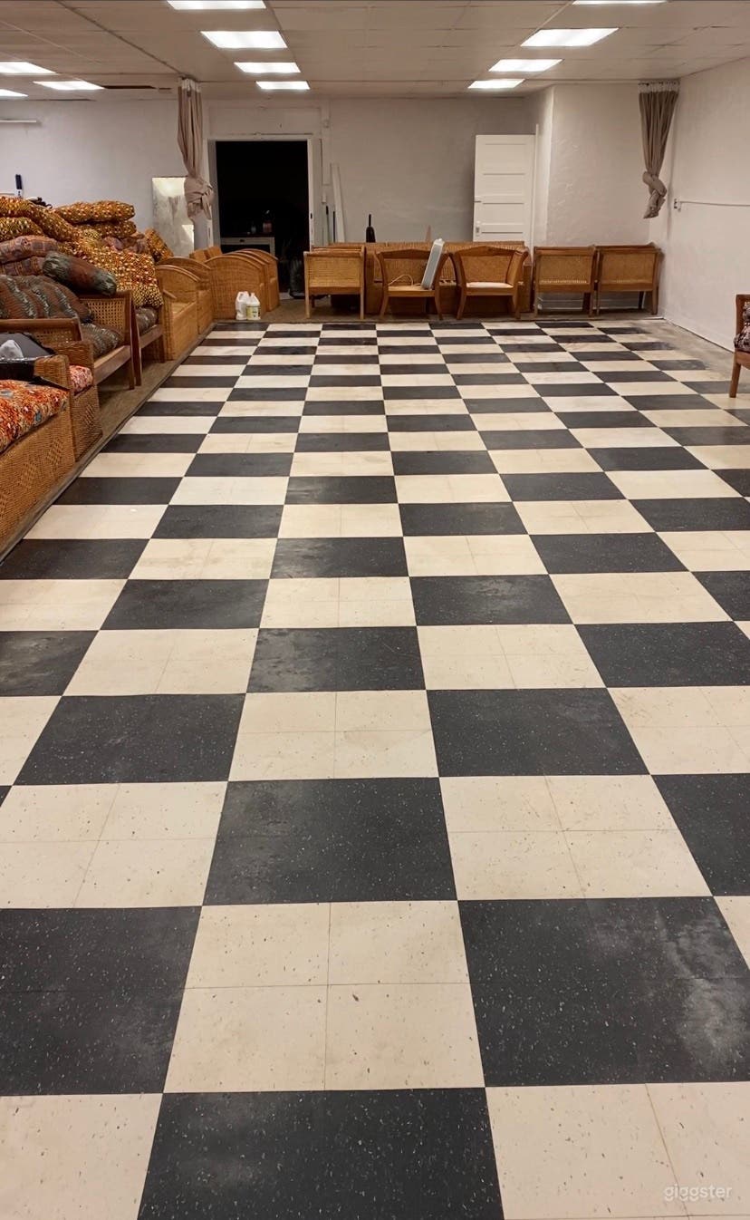 Beautiful Downtown Lomita Retail/Event Space Photo 2