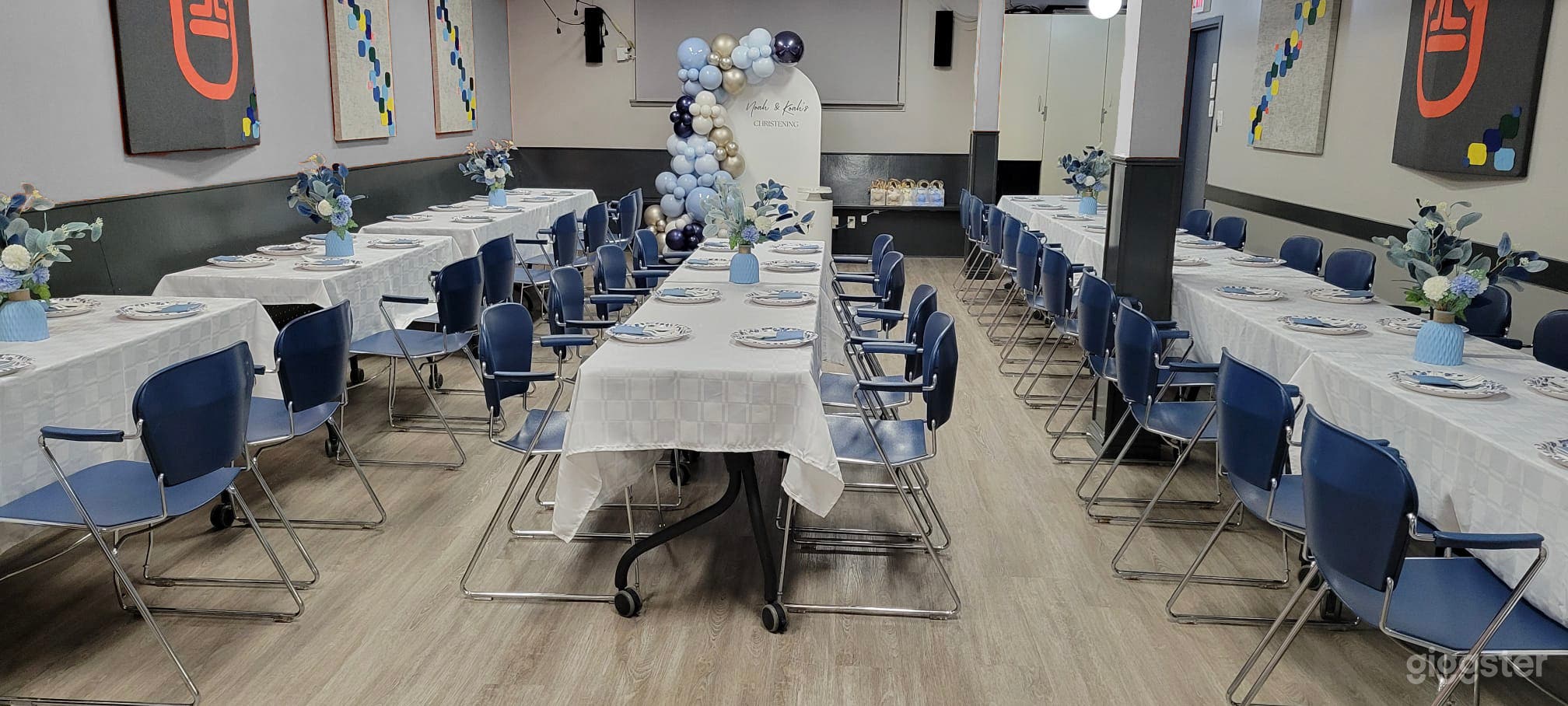 Social / Business Meeting Room in Little Italy Photo 2