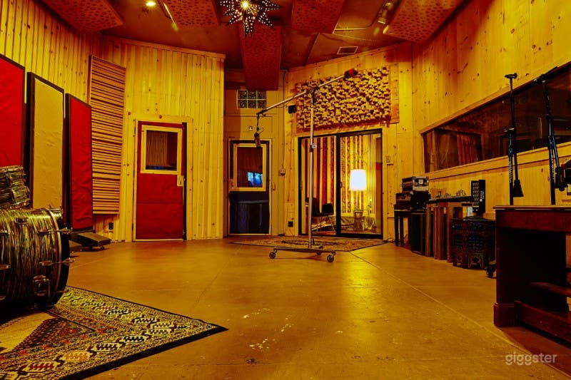 Studio A. Kingsize Soundlabs Photo 1