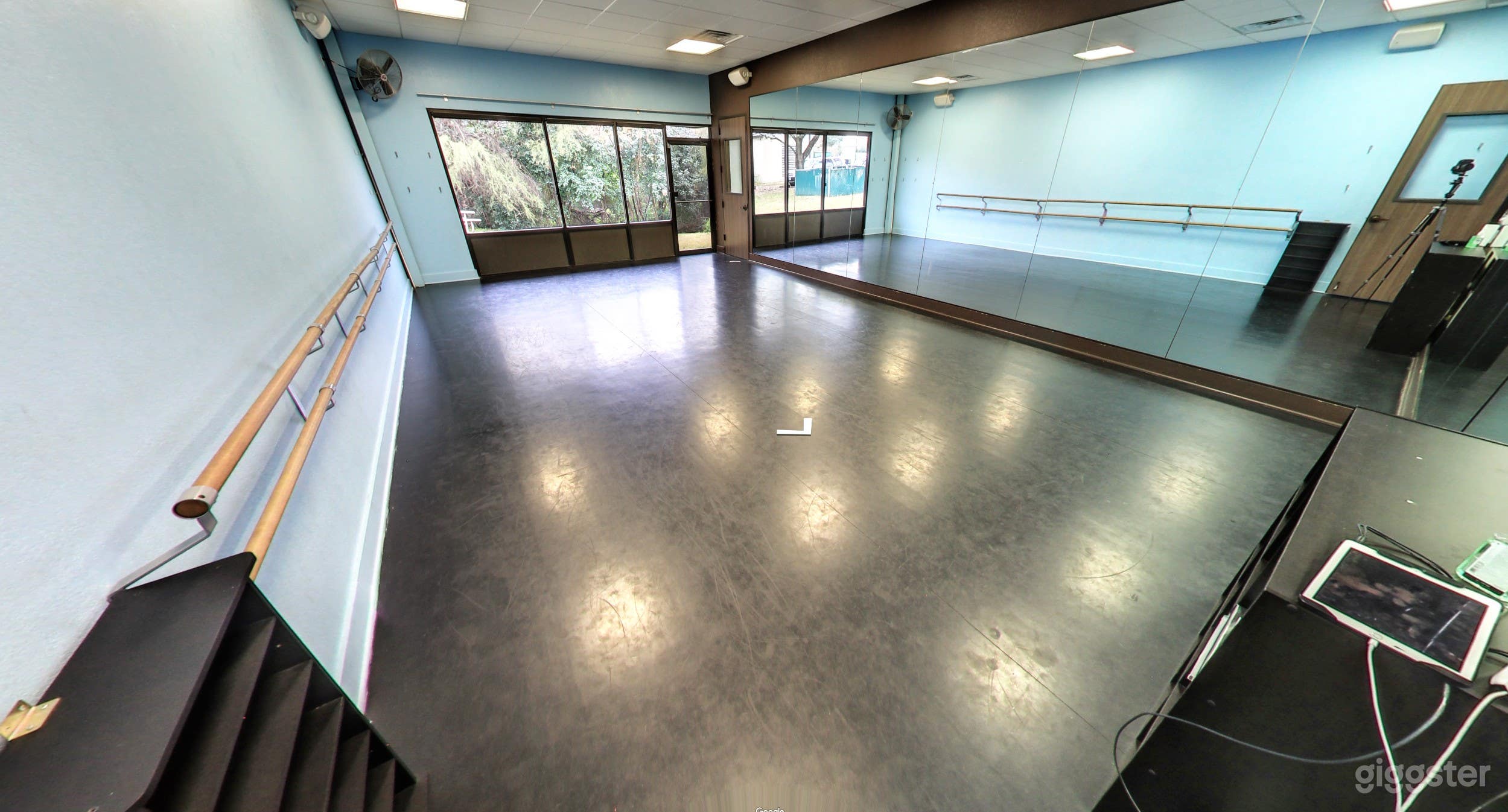 Dance Studio 4 Photo 2