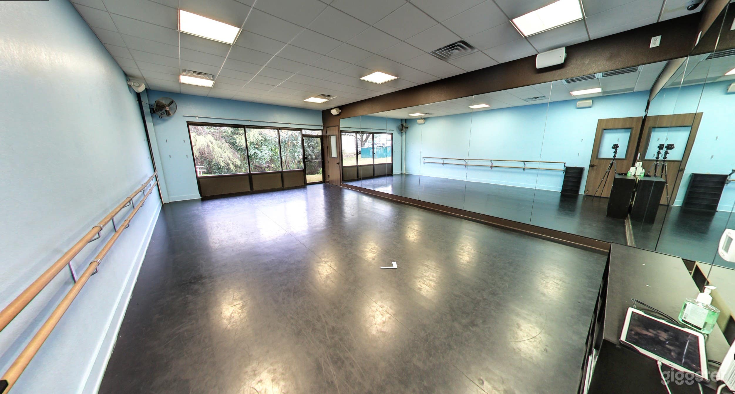 Dance Studio 4 Photo 1