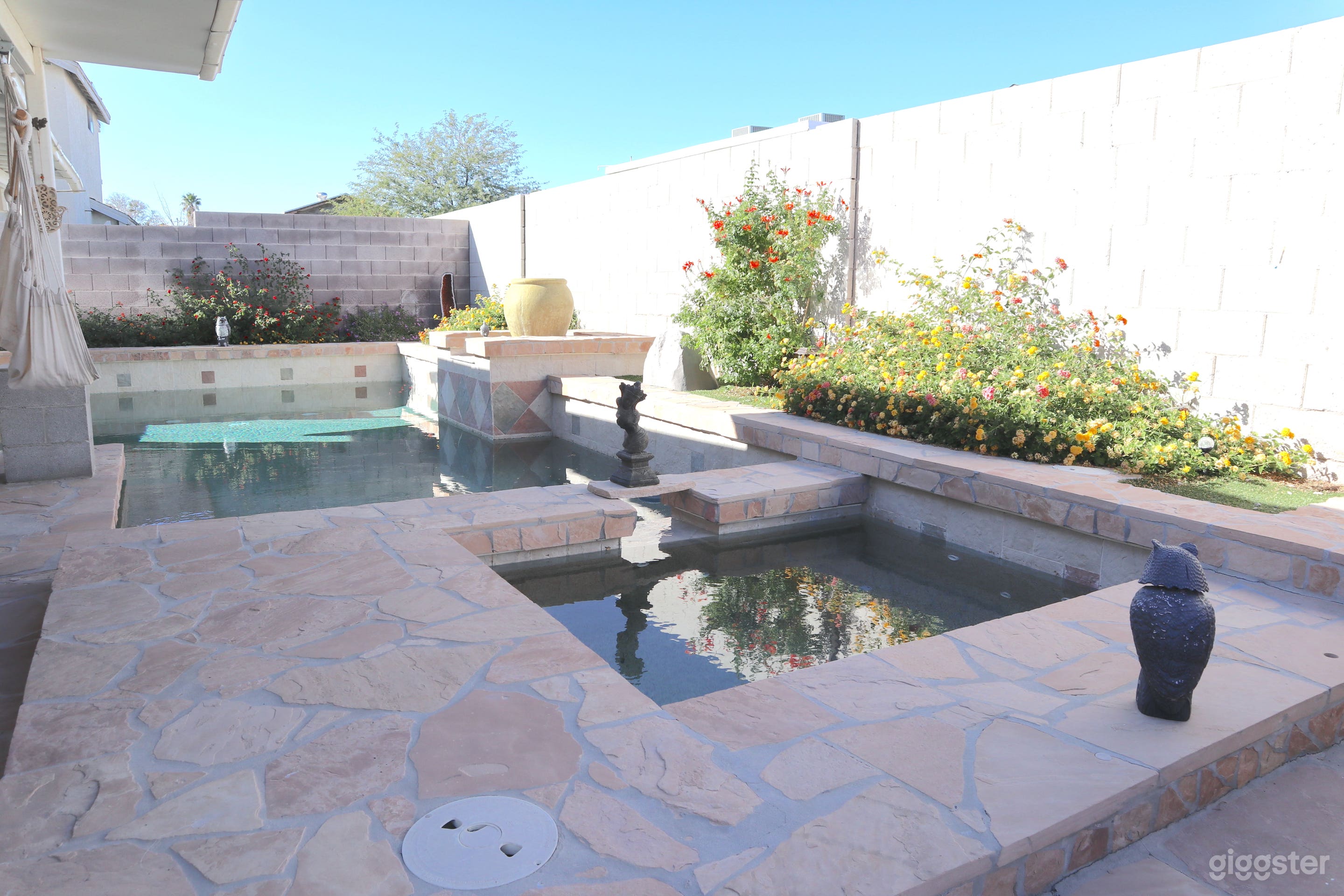 Zen Private Paradise Located 5 Miles from LV Strip Photo 2